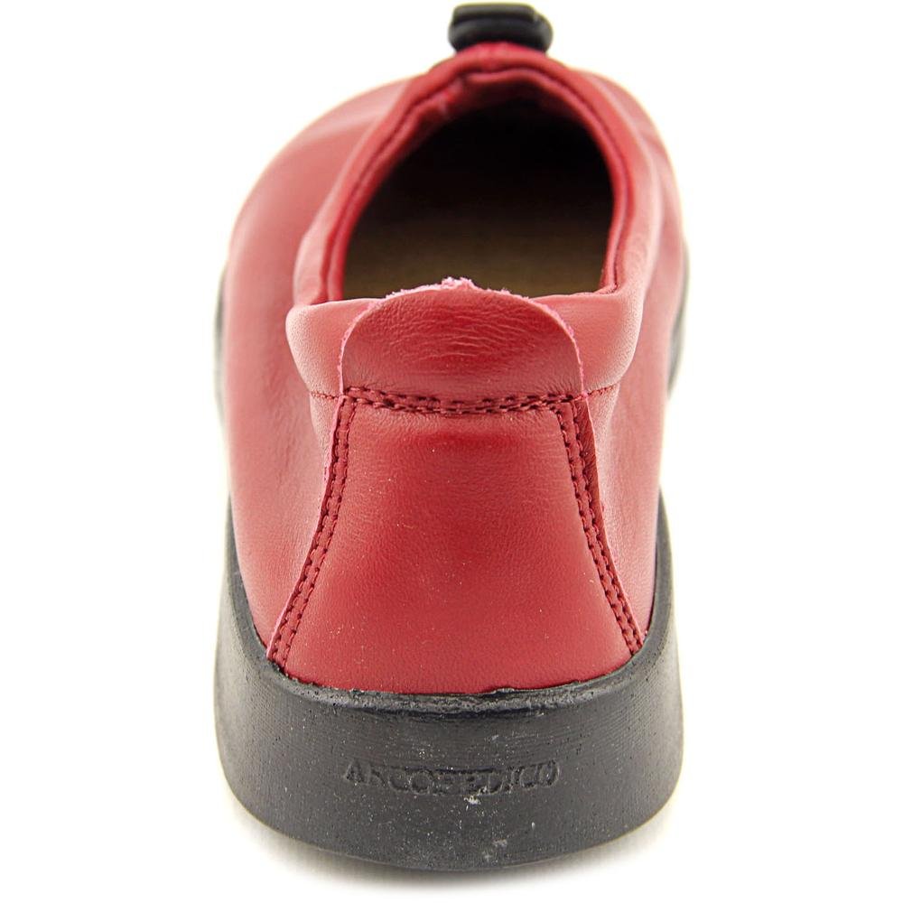 Arcopedico Women's Queen Leather Comfort Shoes - Lightweight Slip-On Loafers for Women with Arch Support | Perfect for Work, Travel & Everyday Wear