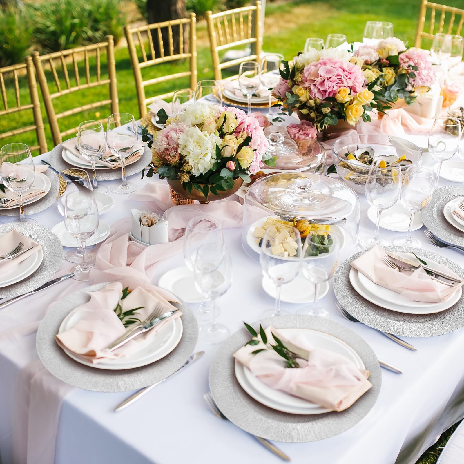 Tanlade 100 Pcs Silver Charger Plates Bulk - 13 Inch Round Plastic Wedding Dinner Plates, Elegant Reusable Table Setting for Wedding Party, Banquet, Holiday & Formal Events - Perfect for Table Decorations & Buffet Serving