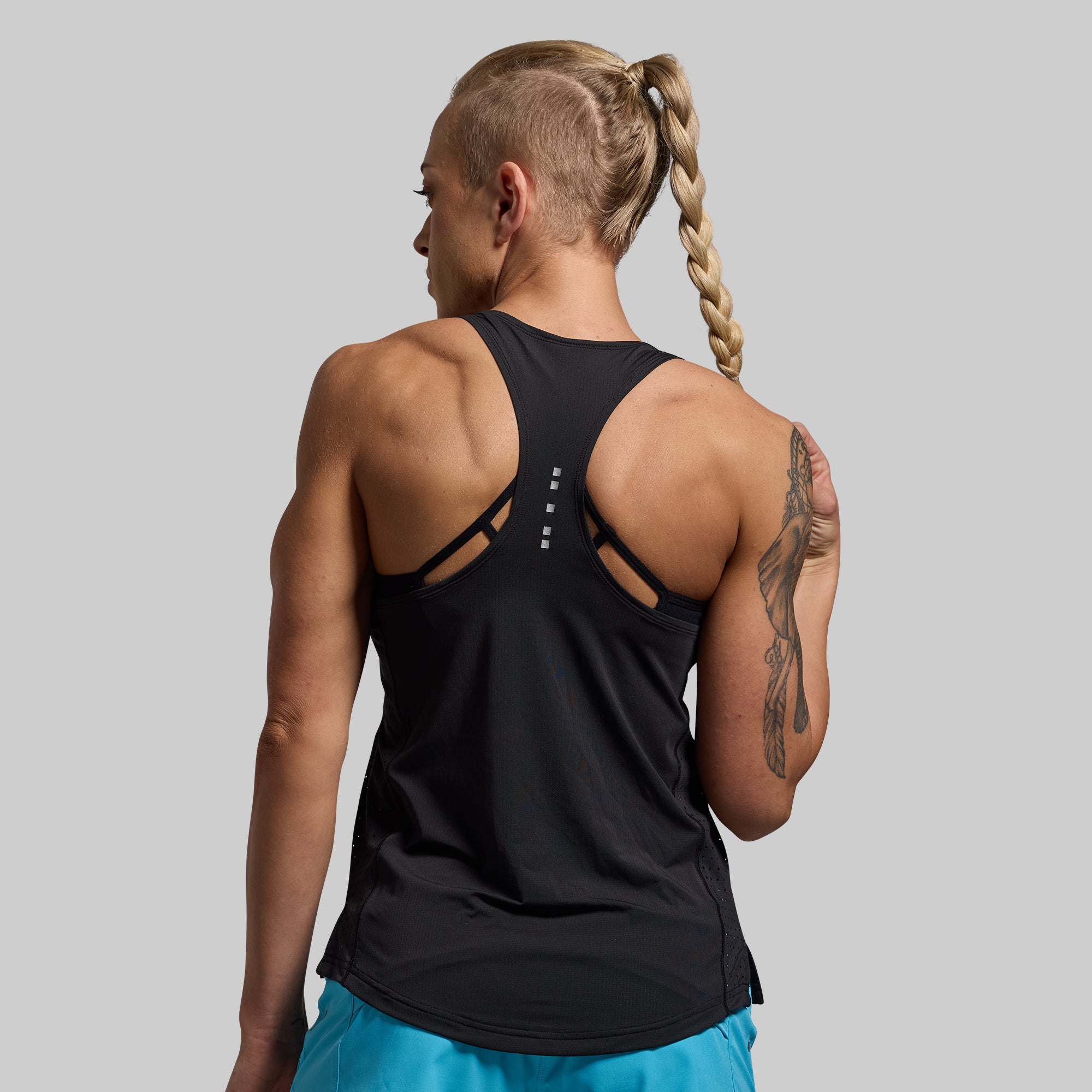 Women's Endurance Workout Tank Top - Breathable Black Athletic Shirt for Running, Yoga & Gym