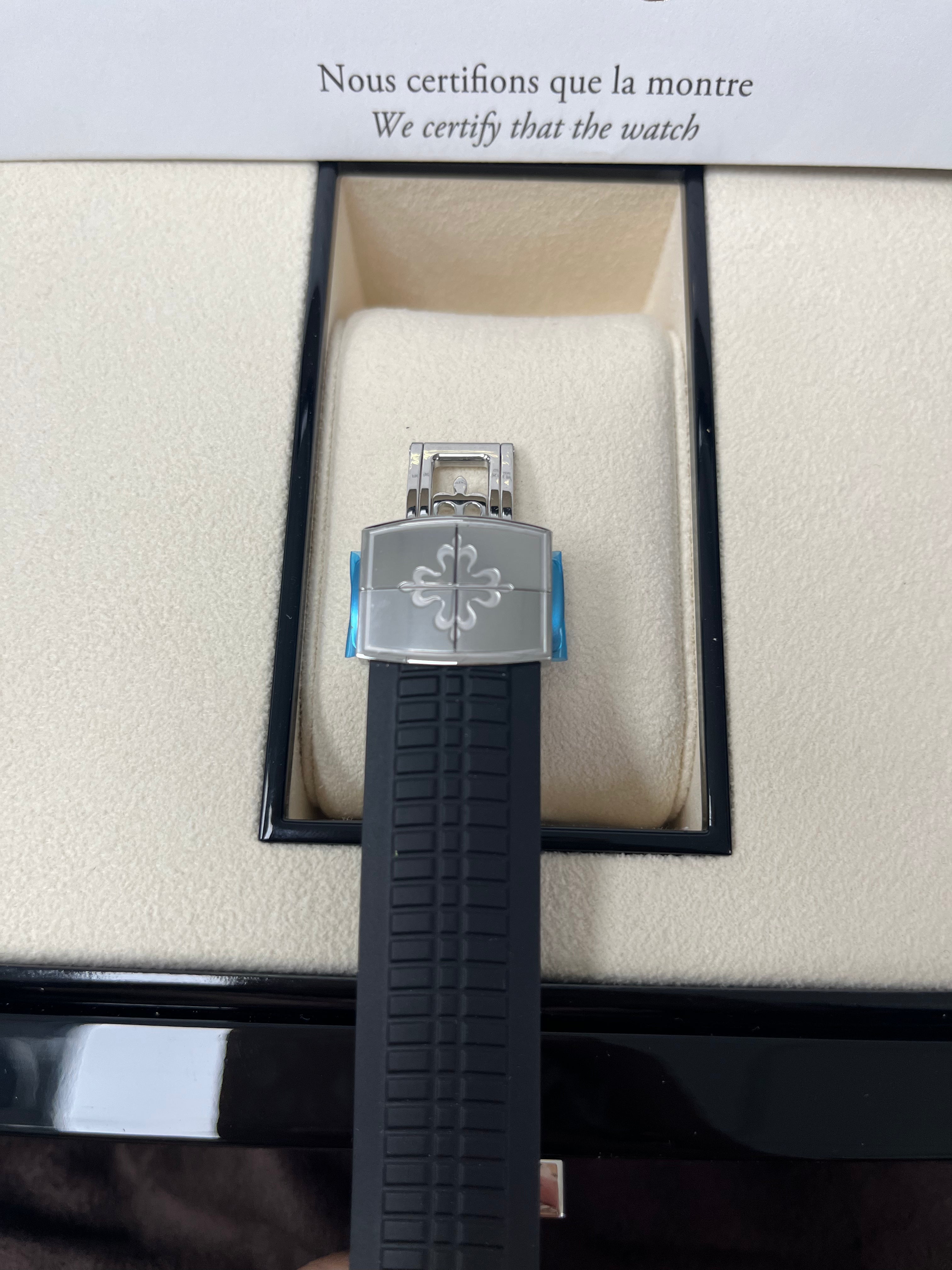 Patek Philippe Aquanaut Stainless Steel Dual Time Watch Ref#5164A-001 - Luxury Men's Sports Watch for Travel & Business Professionals