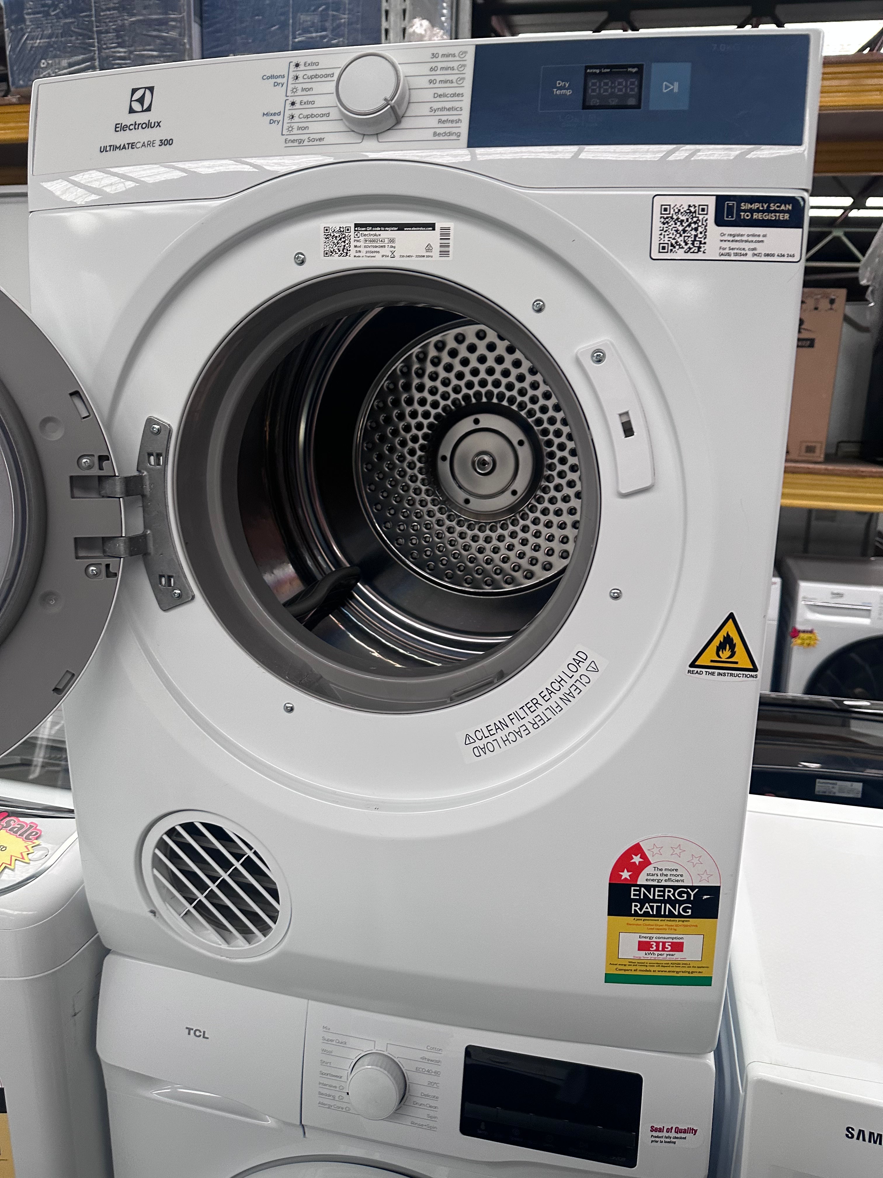 Refurbished Electrolux 7kg Vented Dryer with SensorDry Technology - Energy Efficient Laundry Solution for Home & Apartment Use