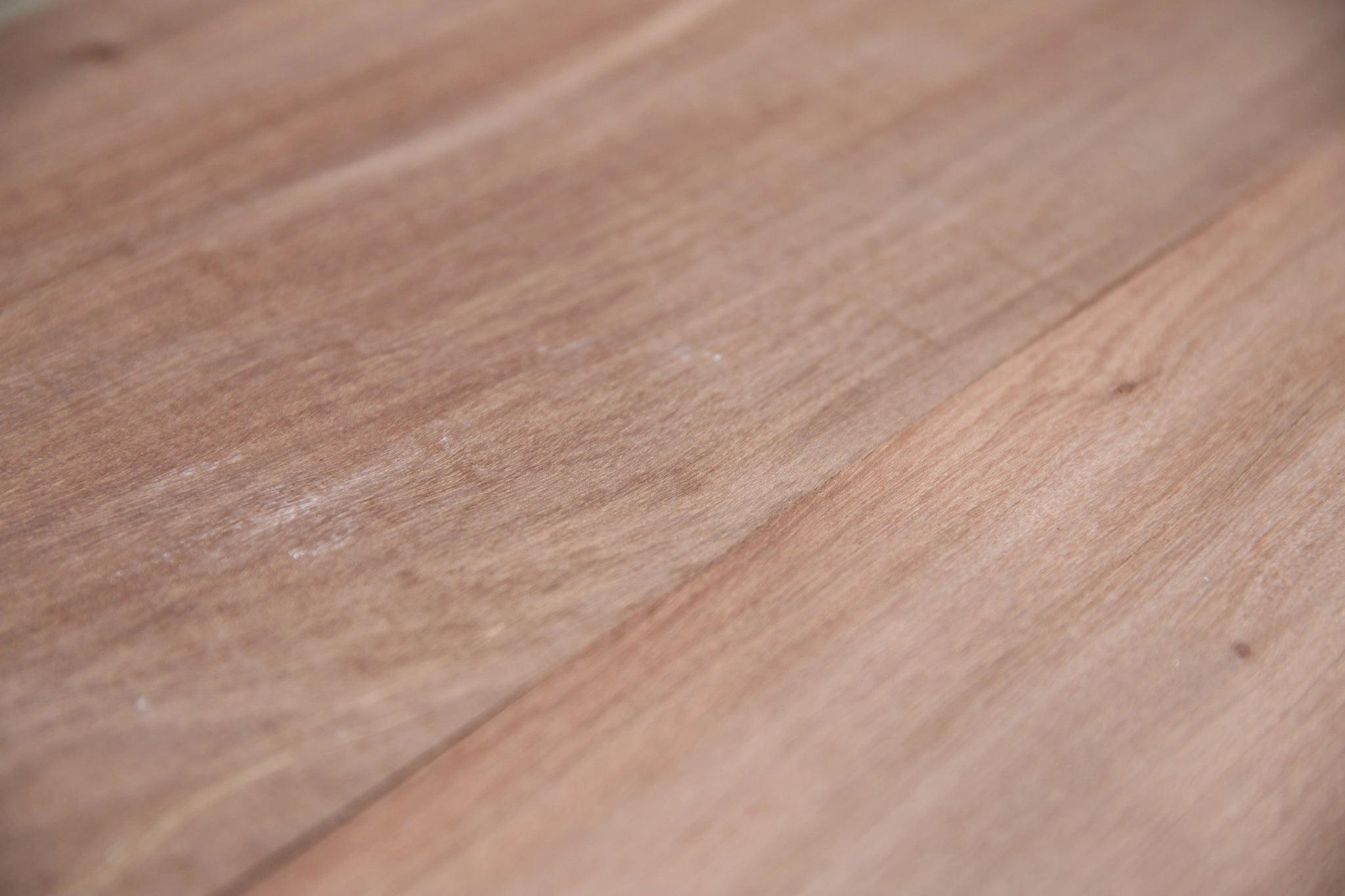 200 x 50mm Brushbox Timber - Kiln Dried, Rough Sawn, Standard Grade Joinery Wood for Furniture & Flooring Projects