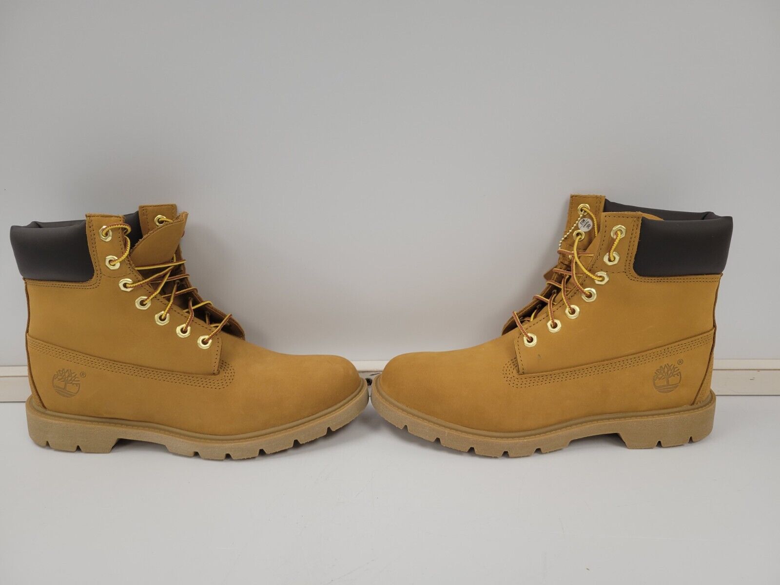 Timberland TB 118094 231 Classic Men's Waterproof Boots Size 8.5 - Durable Leather Hiking & Work Boots for Outdoor Adventures and Everyday Wear