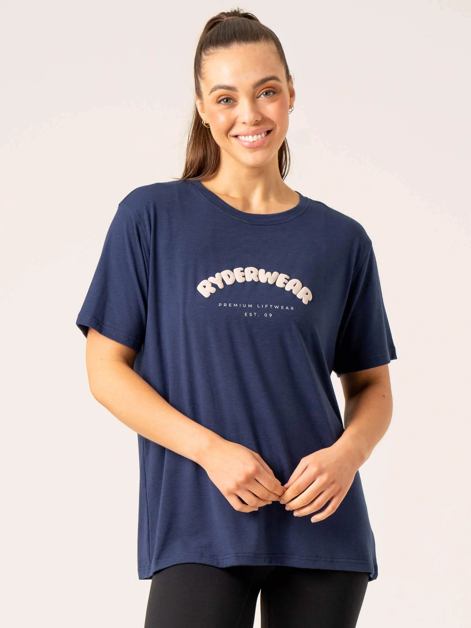 Men's Slim Fit Off Side Longline T-Shirt - Navy Blue Casual Tee for Streetwear & Layering | Comfortable & Stylish Everyday Wear