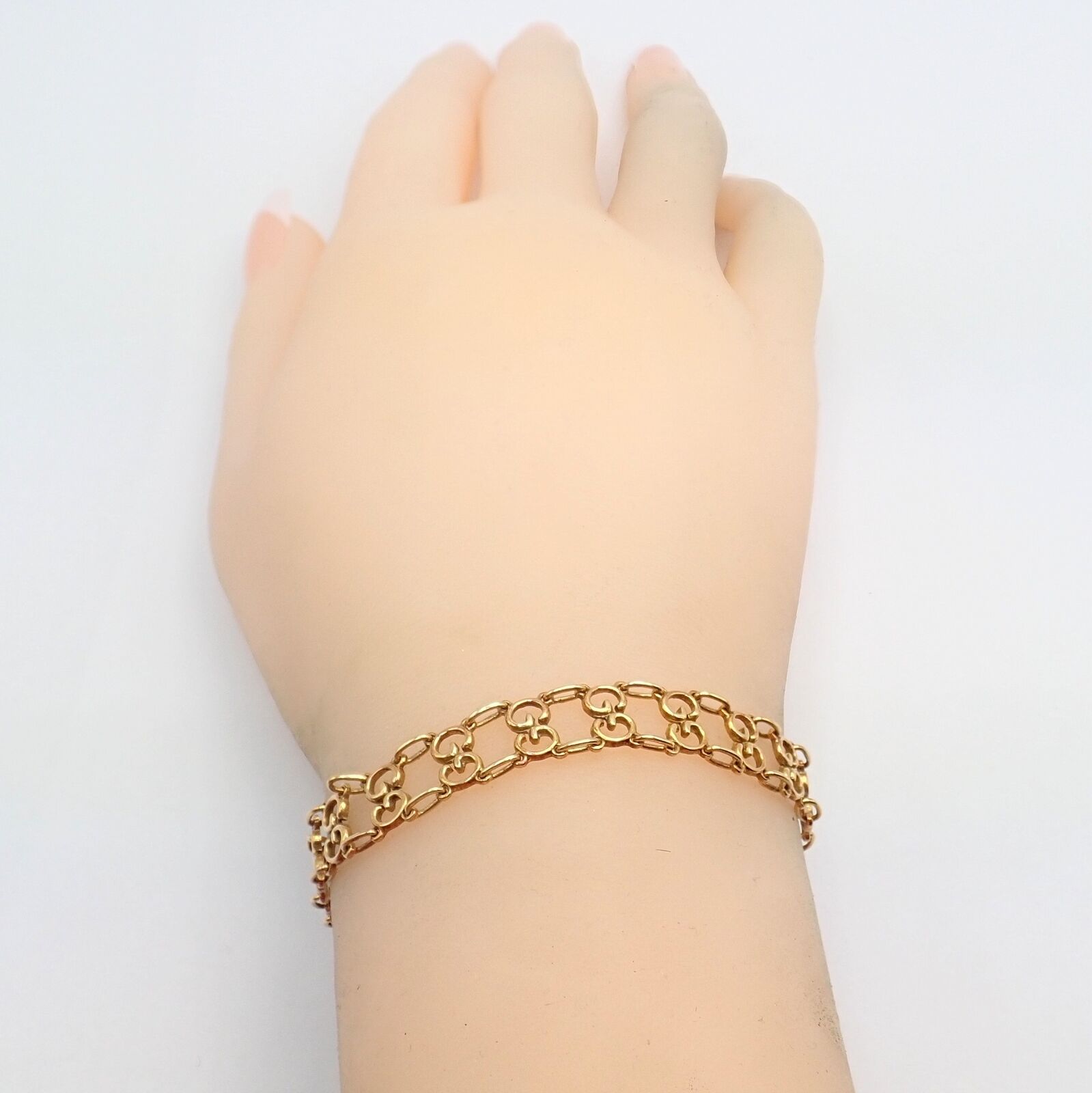 Authentic Vintage Gucci 18k Yellow Gold Logo Bracelet for Women - Luxury Fashion Jewelry Gift for Birthday, Anniversary & Special Occasions