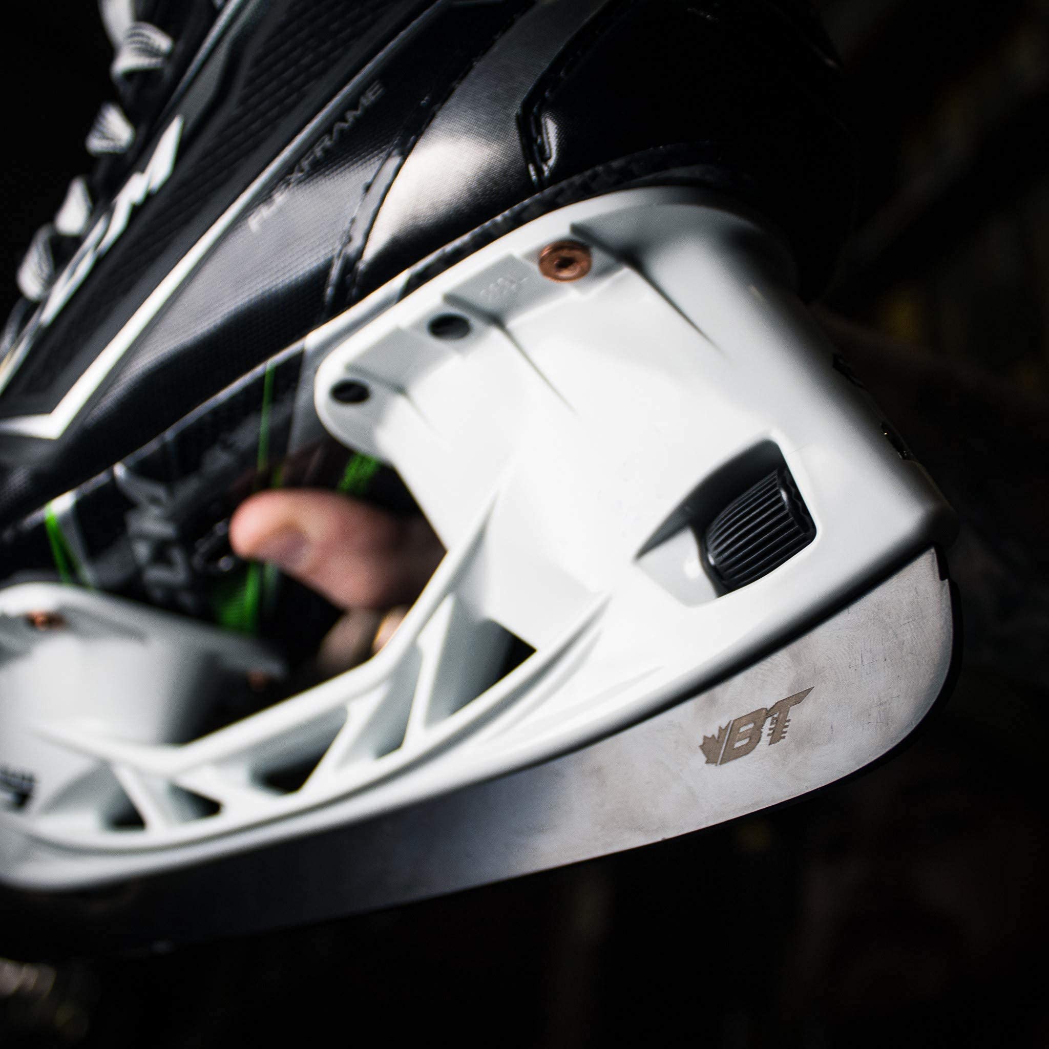 CCM Speedblade XS Holder Replacement Skate Blades - High Performance Mirror Finish Ice Hockey Blades for Smooth Gliding & Precision Skating - Perfect for Training, Games & Competitive Play