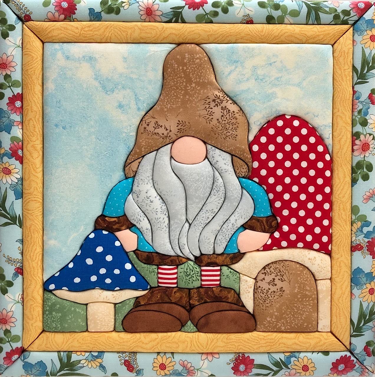 Quilt Magic GNOME Home Wall Quilt Kit - DIY Handmade Wall Hanging Decor for Living Room, Bedroom & Nursery - Perfect Gift for Christmas & Housewarming