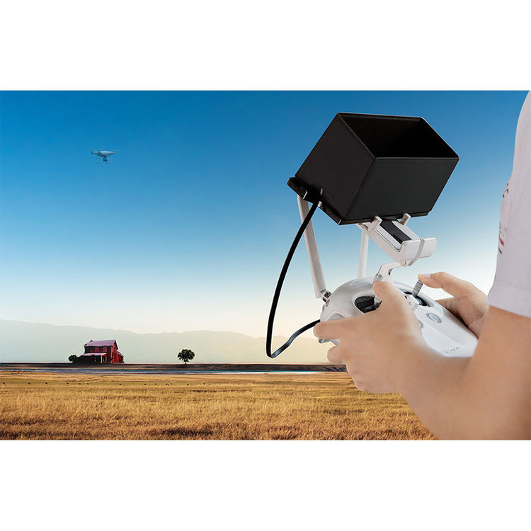 PGYTECH Phone Monitor Hood - Sunshade & Glare Protector for Outdoor Photography & Videography - Perfect for Vloggers, Filmmakers, and Content Creators