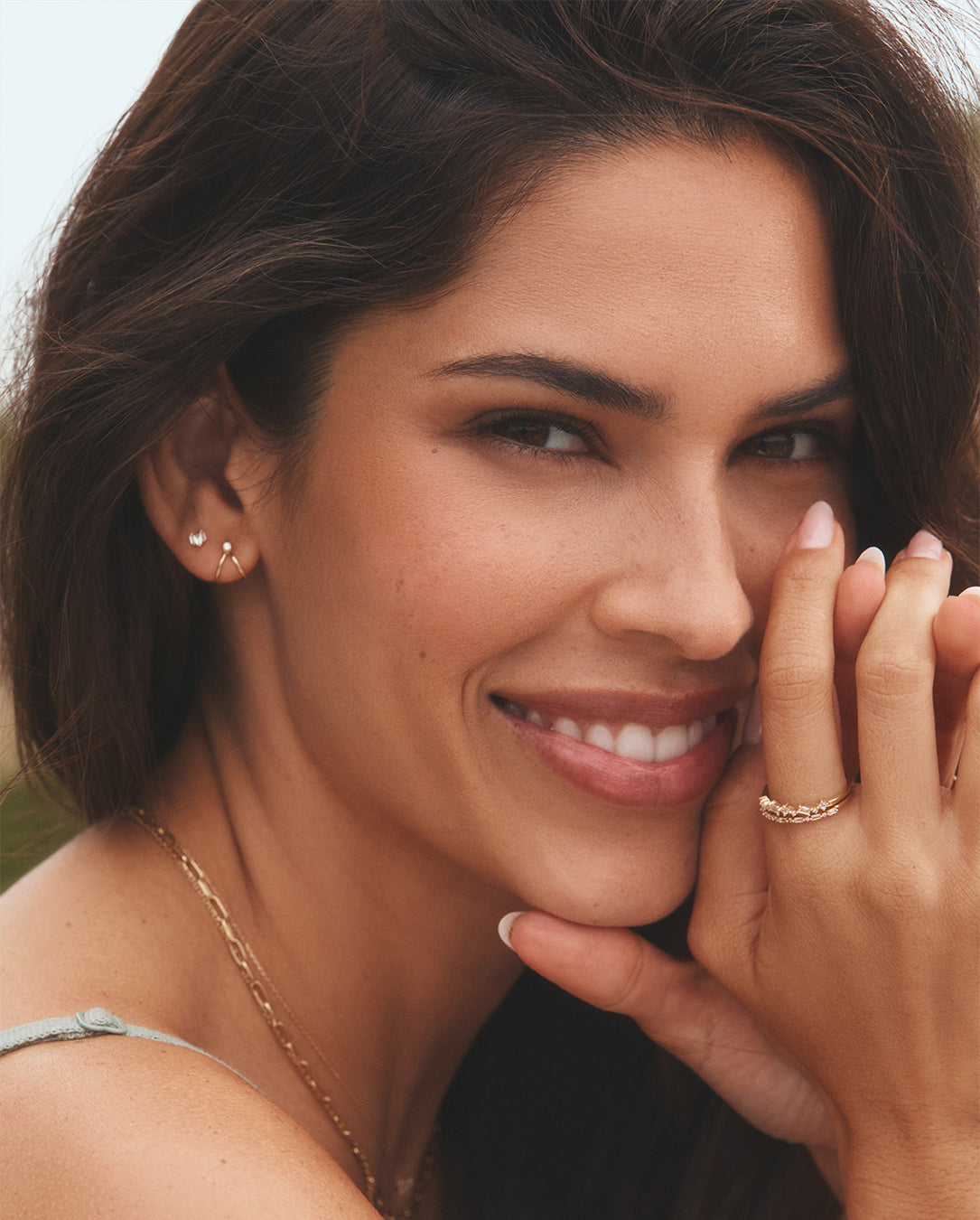 Exquisite Diamond & White Sapphire Amara Row Ring - Elegant Stackable Band for Women, Perfect for Weddings, Anniversaries & Everyday Luxury Jewelry