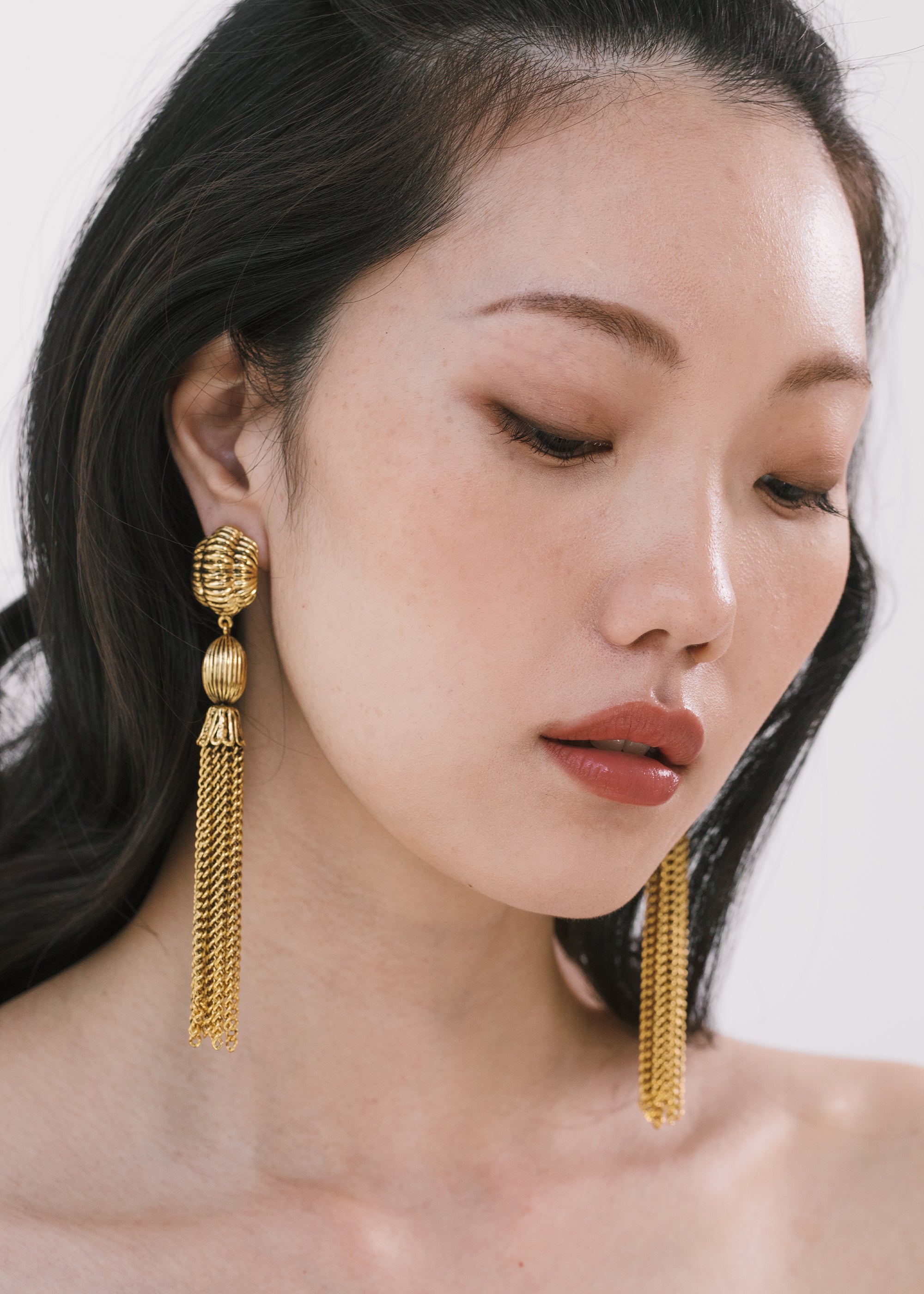 Arthella Gold Earrings for Women - Elegant Dangle Hoop Earrings for Everyday Wear & Special Occasions