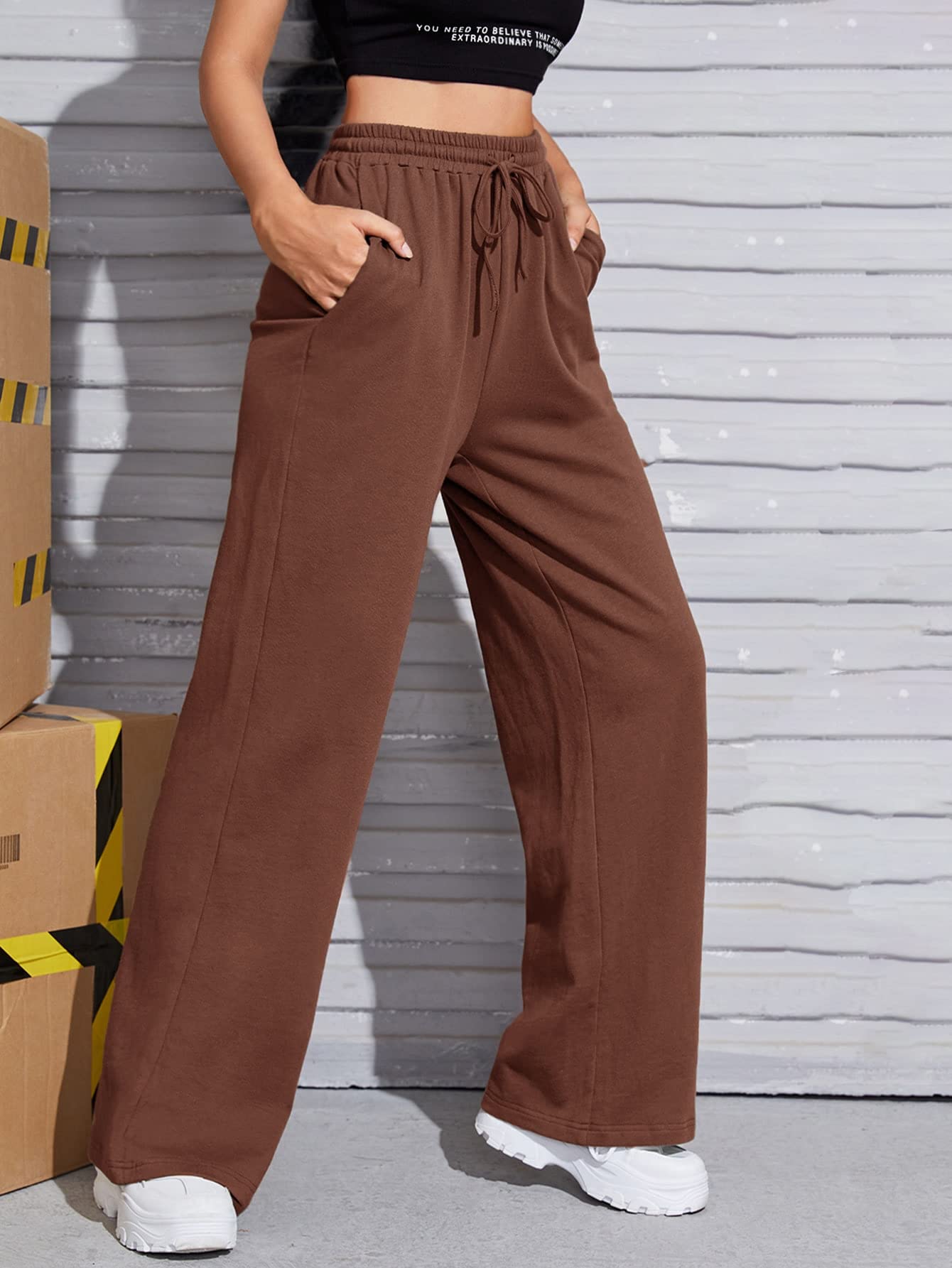 Floerns Women's Casual High Waist Drawstring Baggy Sweatpants with Pockets - Comfortable Wide Leg Lounge Pants for Yoga, Running, Workout & Home Wear