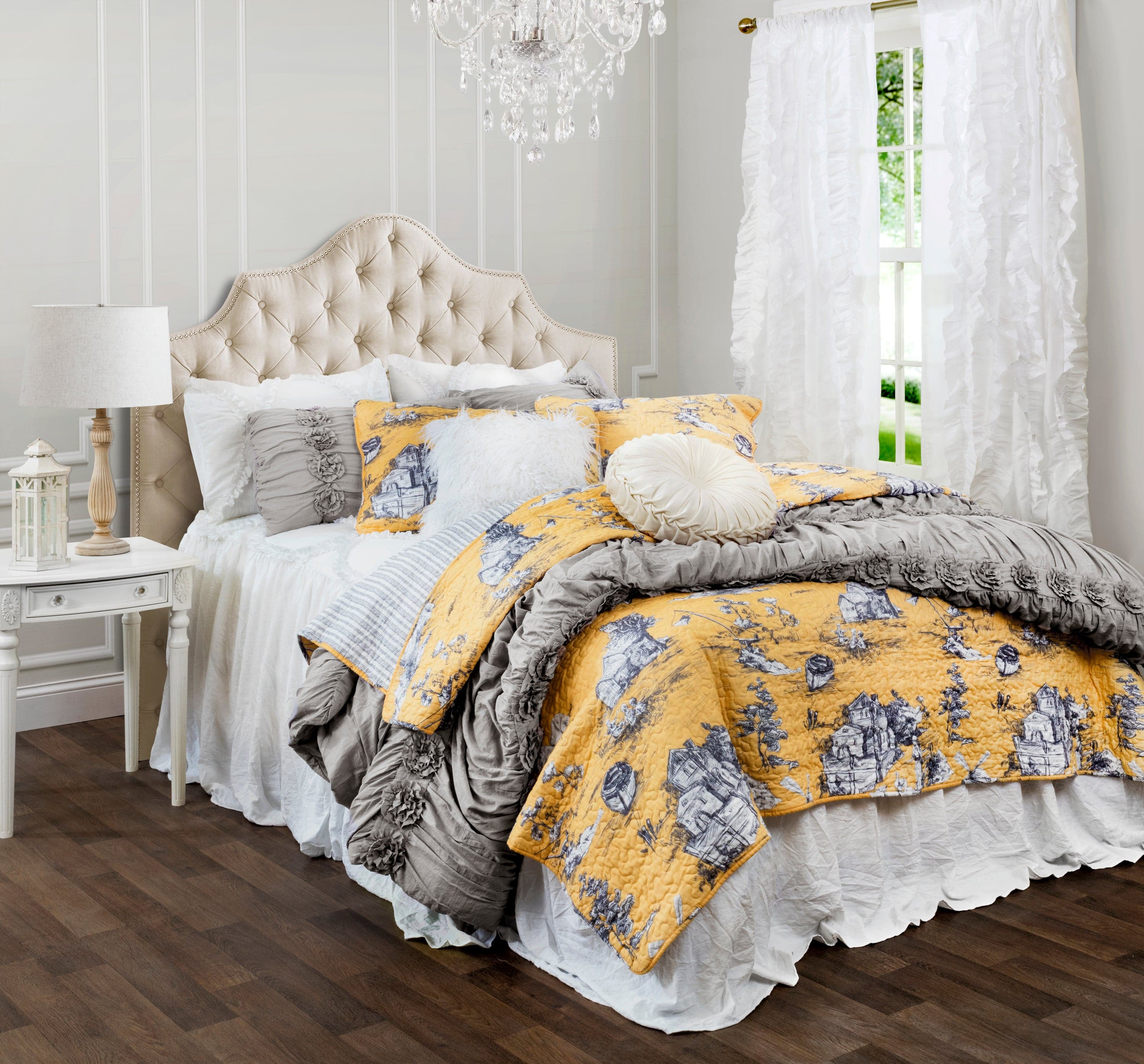 Belle Window Curtains for Living Room & Bedroom - Elegant Sheer Drapes with Blackout Lining - Perfect for Home Decor, Privacy & Light Control