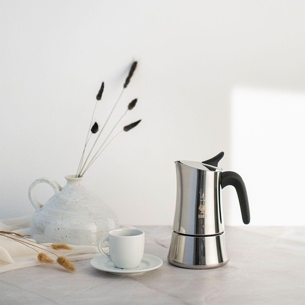 Bialetti Moon Exclusive Induction Stainless Steel Moka Pot - 4 Cup Stovetop Espresso Maker for Italian Coffee (5.7 Oz/170ml) - Silver - Works on Gas, Electric & Induction - Perfect for Home, Office & Camping Coffee Brewing