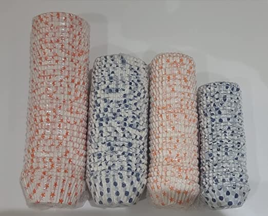 Magic Providers 200-Pack Cupcake Baking Paper Liners - 4cm Diameter for Hot Buns, Mini Muffins & Indian Sweets | Reusable Cake Decorating Wrappers | Perfect for Kitchen, Party, Wedding & Gift Packaging (Random Patterns)