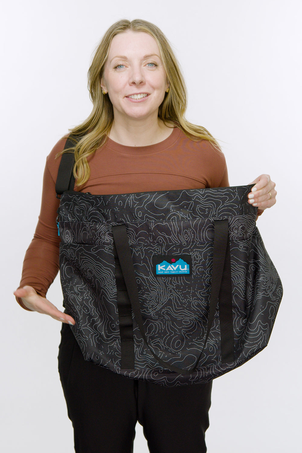 Best Travel Backpacks for Men & Women - Lightweight Durable Carry-On Luggage for Hiking, Camping & Airplane Travel