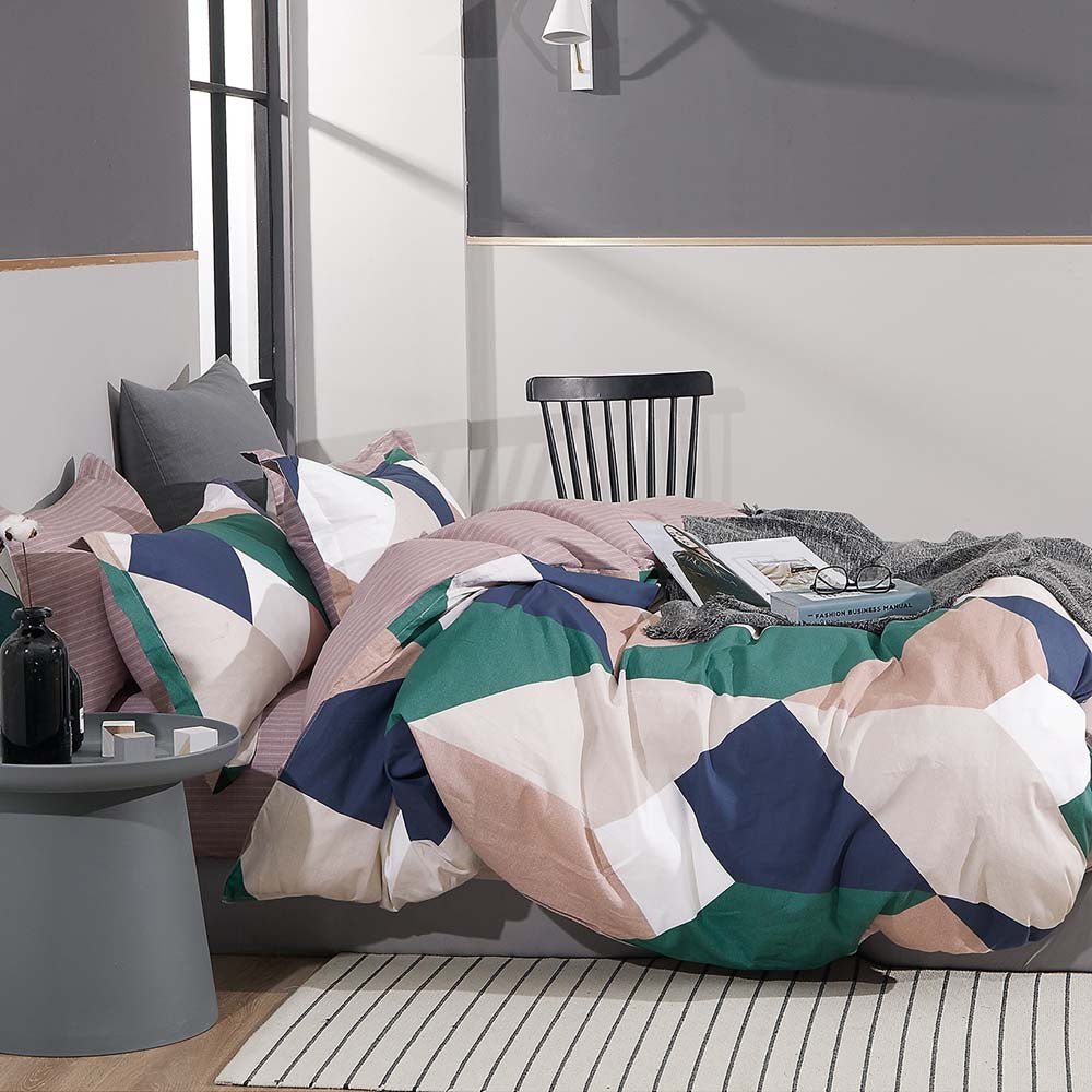 Premium Finn Multi Quilt Cover Set - King Size Bedding with Soft Fabric & Stylish Design | Perfect for Master Bedroom, Guest Room & Luxury Hotels