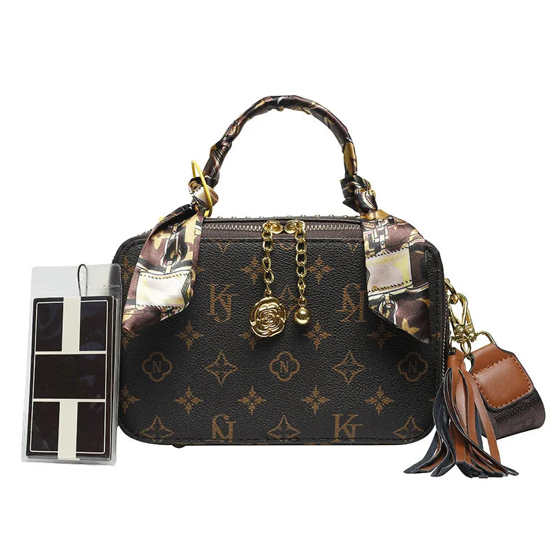 Stylish Women's Crossbody Bags - Luxury Designer Shoulder Purses & Handbags for Travel, Work & Everyday Use | Perfect as Clutch, Tote & Fashion Accessory