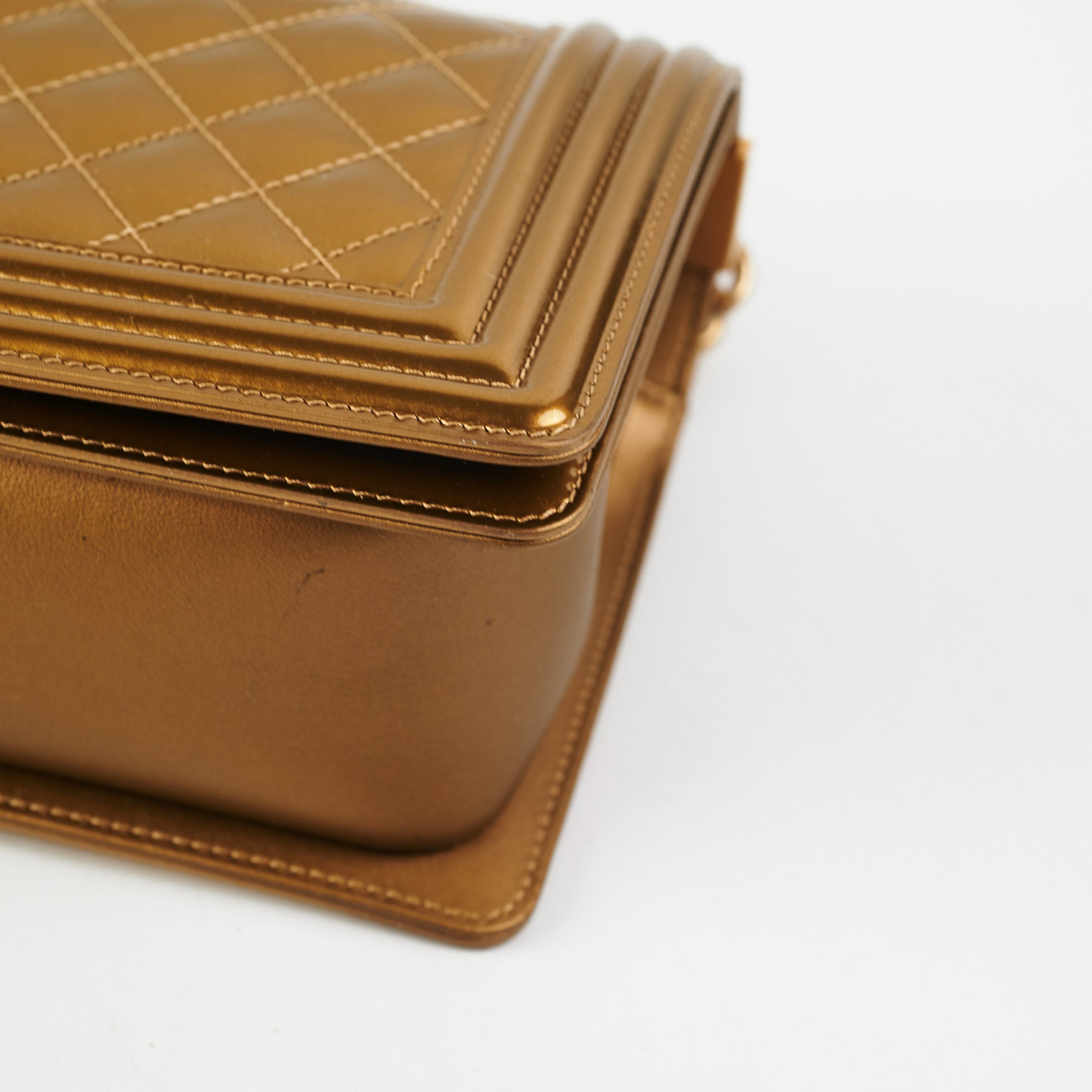 Chanel Medium Boy Flap Bag in Patent Leather with Gold Hardware - Perfect for Evening Events & Luxury Fashion Accessories