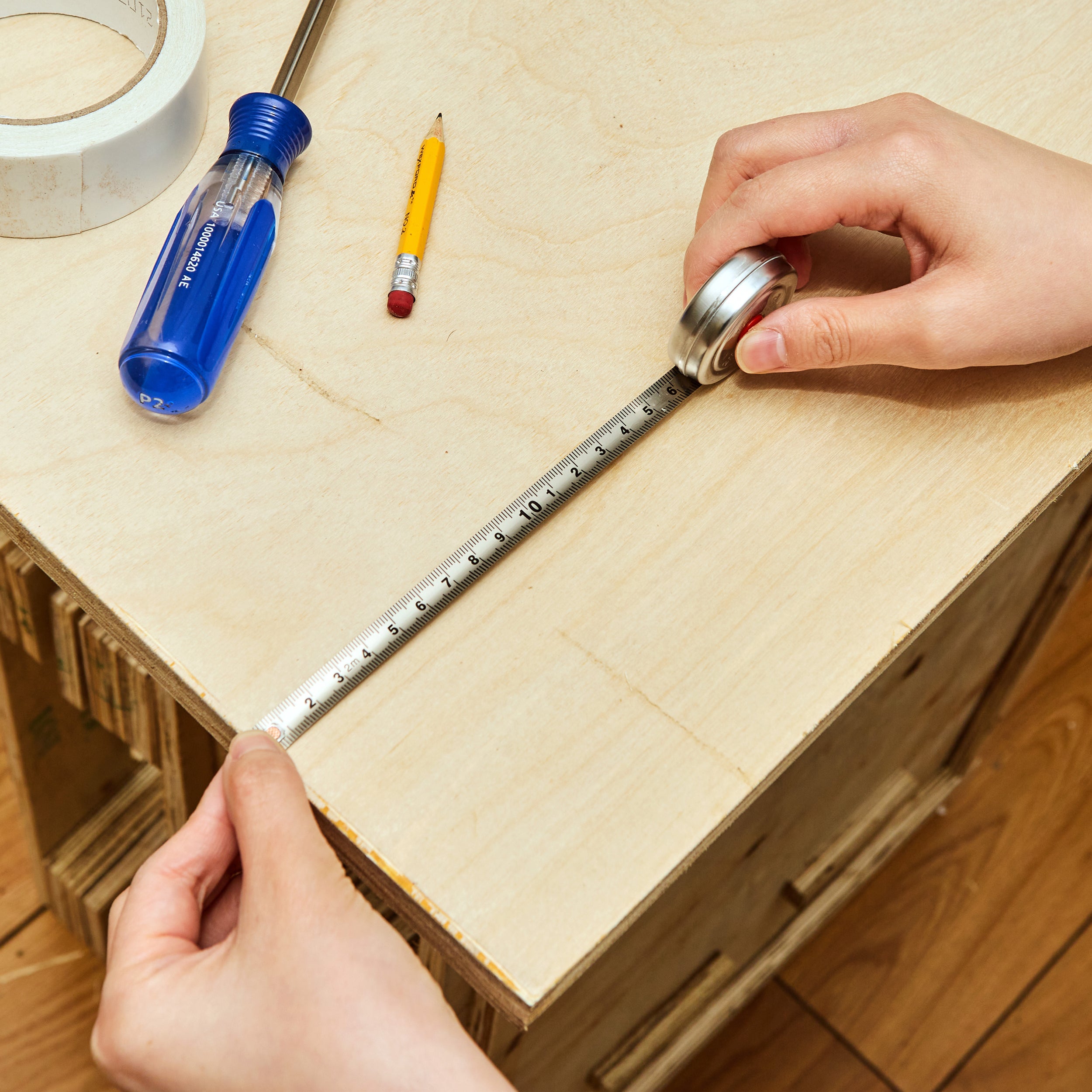 Mini Tape Measure - Compact & Portable Measuring Tool for DIY, Sewing, Tailoring & Home Improvement | Perfect for Crafting, Construction & Handyman Projects