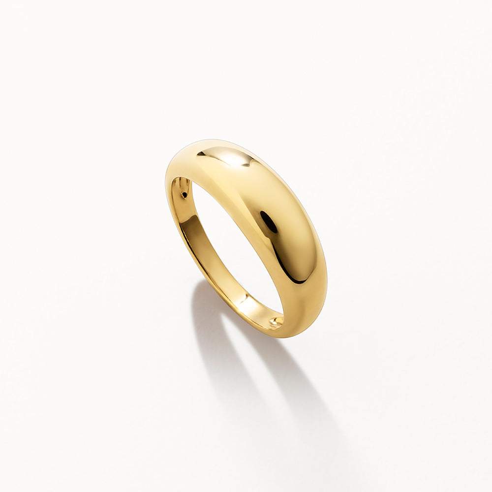 Elegant Gold Curve Dome Pinky Ring for Women - Perfect for Parties, Weddings & Everyday Fashion Accessories