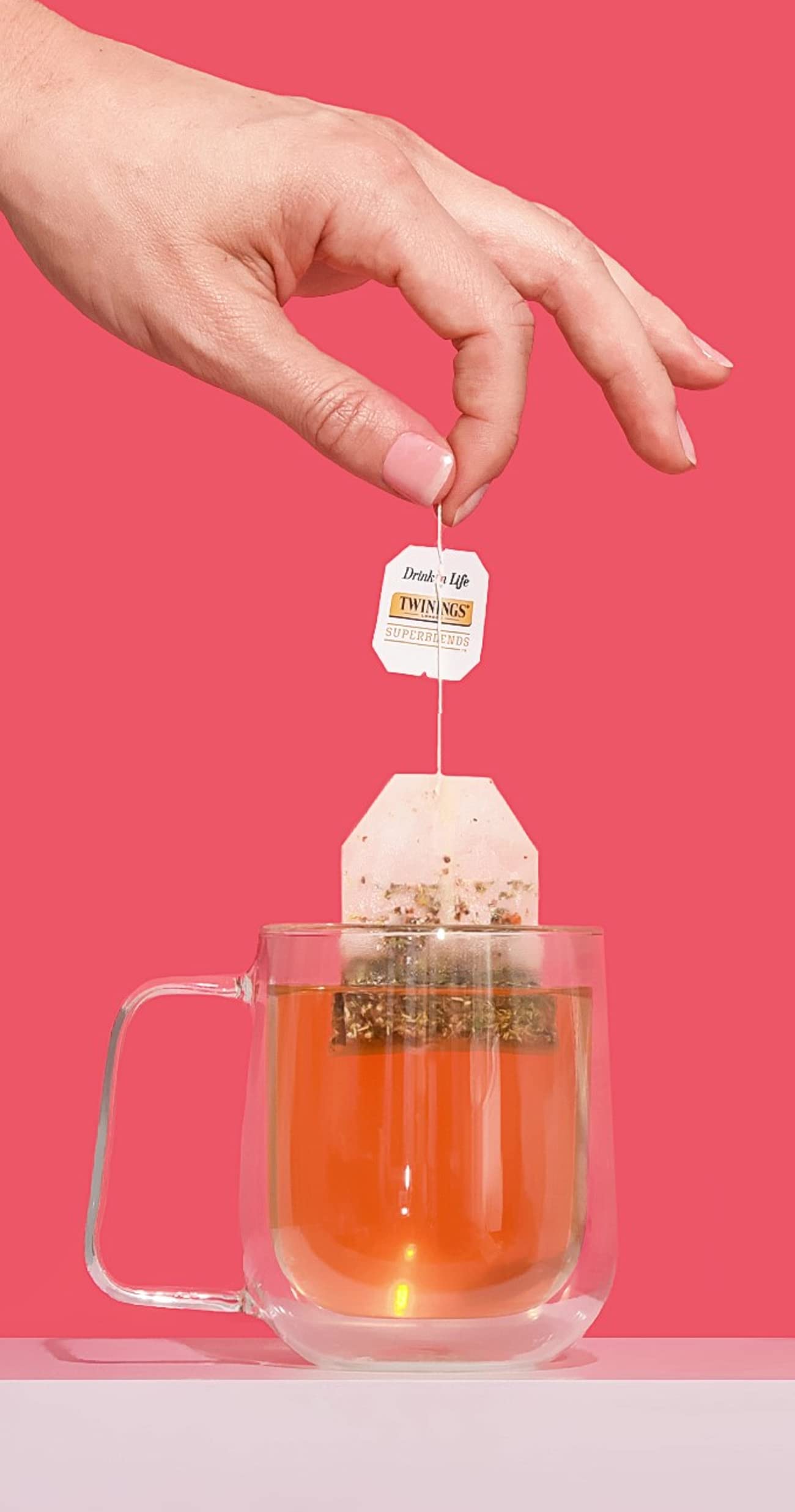 Twinings Daily Wellness Tea Variety Pack - Herbal & Green Tea Sampler (18 Tea Bags, Pack of 6) | Hot or Iced | Immune Support & Relaxation | Perfect for Morning Boost, Afternoon Pick-Me-Up & Evening Wind Down