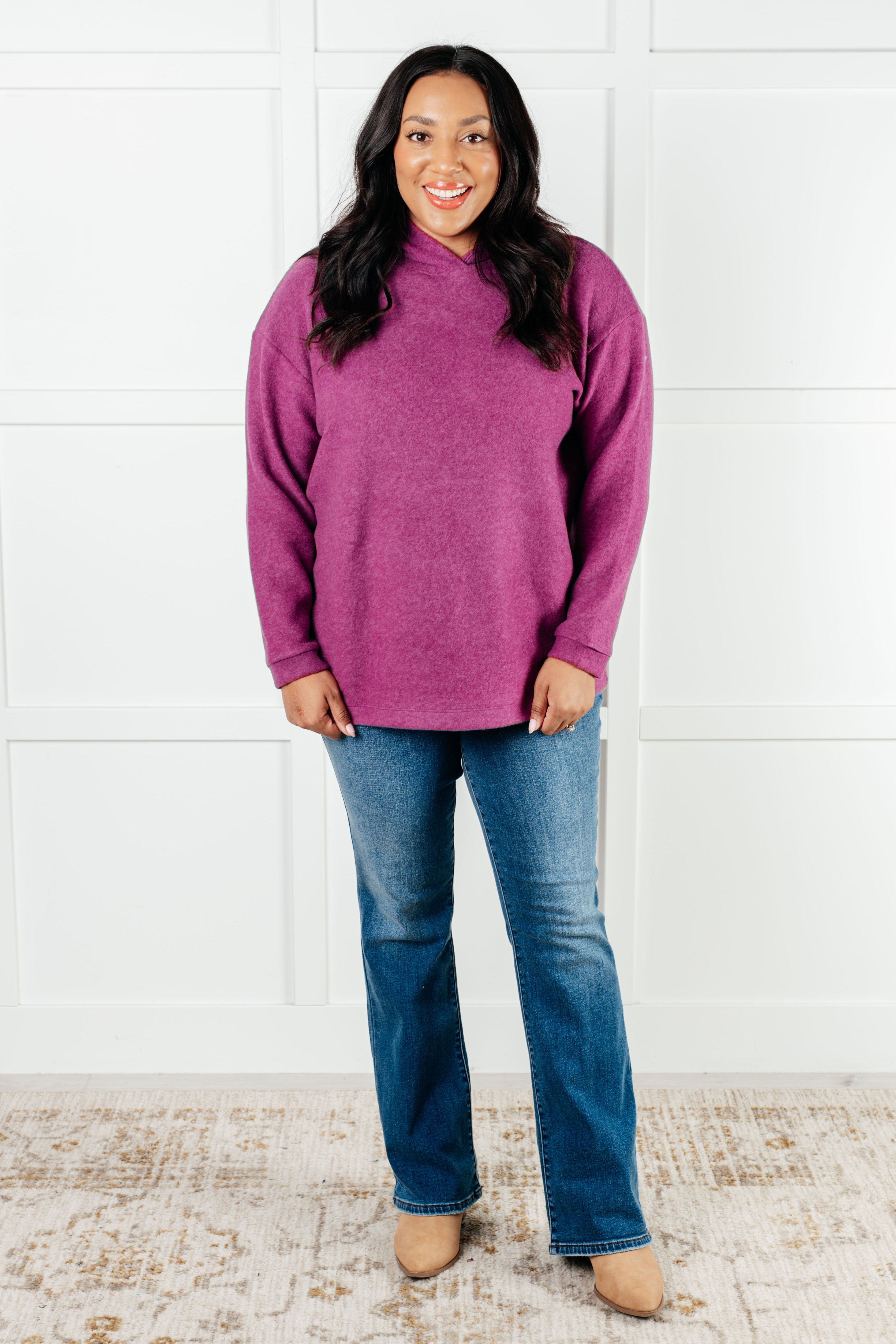 Best Light Plum Hooded Pullover for Women | Cozy Fleece Sweatshirt for Casual Wear & Outdoor Activities