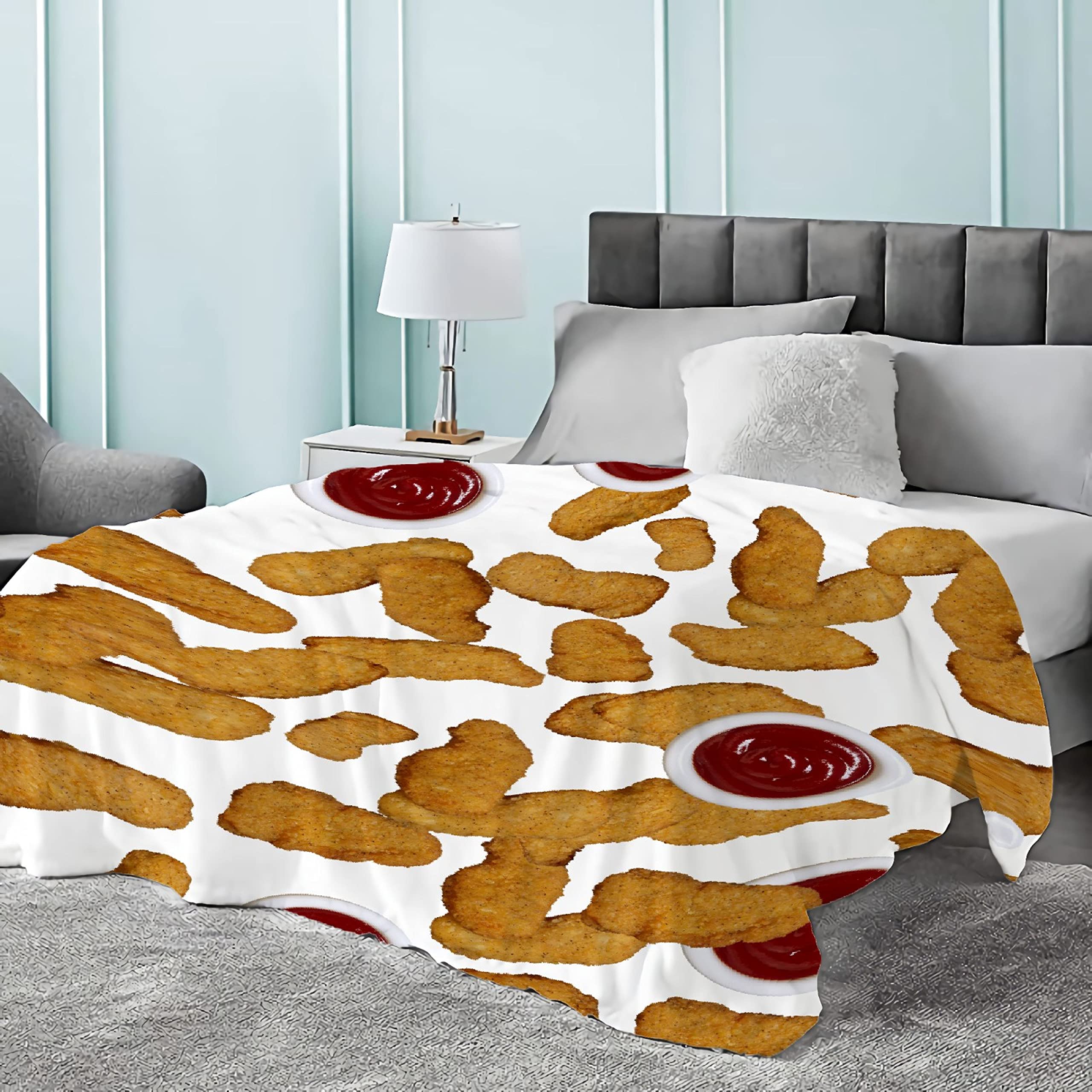 Super Soft Flannel Throw Blankets for Bed, Sofa & Couch - Oversized 120x90 Inch Fleece Blanket - Cozy Chicken Nuggets Design - Perfect for Home, Outdoor, Beach Picnics & Gift Giving