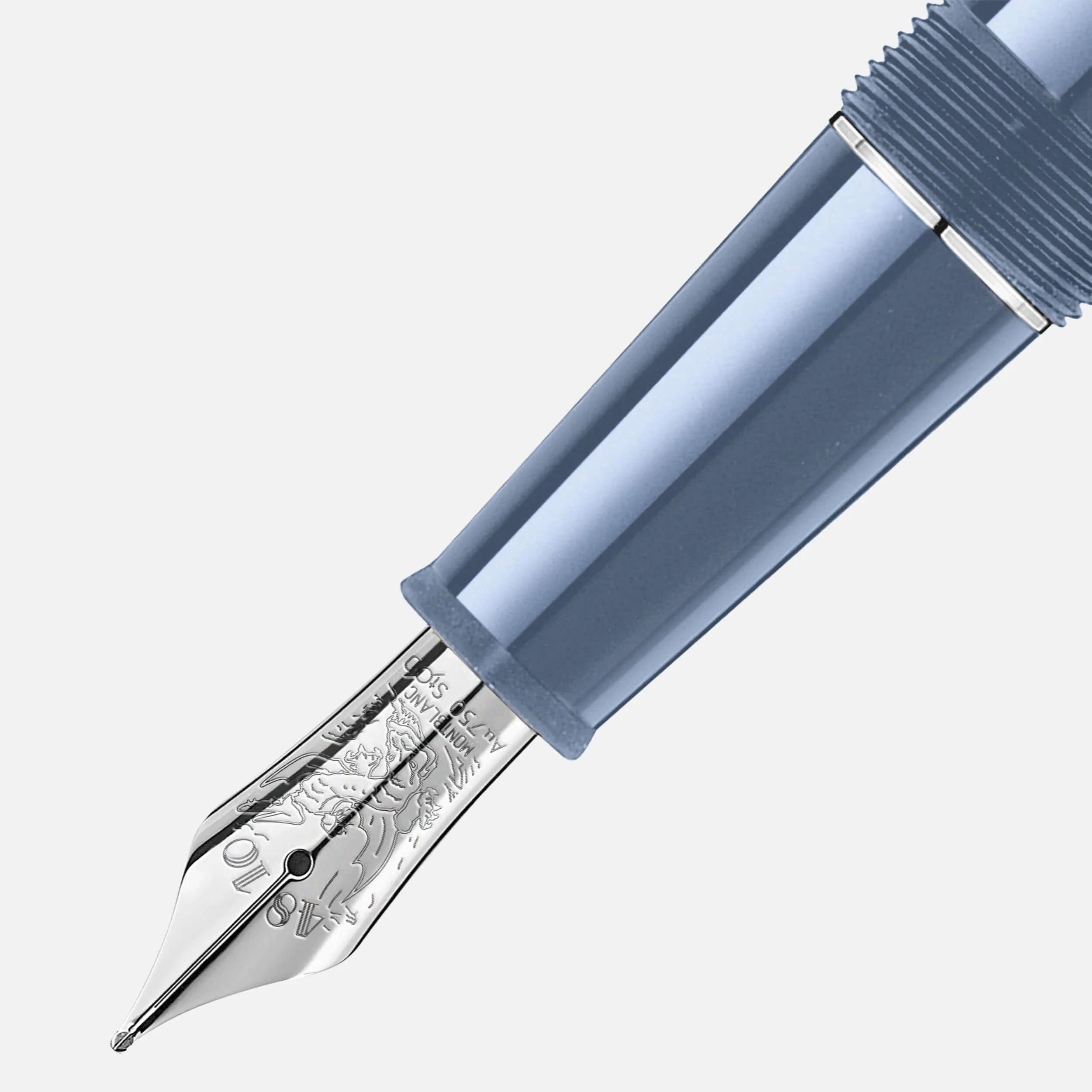 Montblanc Meisterstück Glacier Doué Classique Fountain Pen - Premium Luxury Writing Instrument for Professionals & Collectors - Perfect for Signing Documents, Business Gifts & Calligraphy