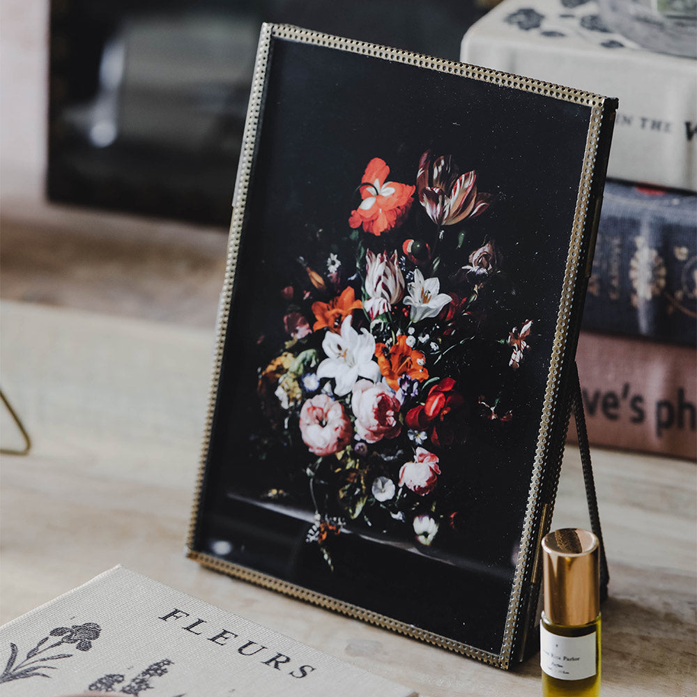 Elegant Brass & Glass Standing Photo Frame - Perfect for Displaying Family Pictures, Wedding Photos, and Artwork in Living Rooms, Bedrooms, and Offices