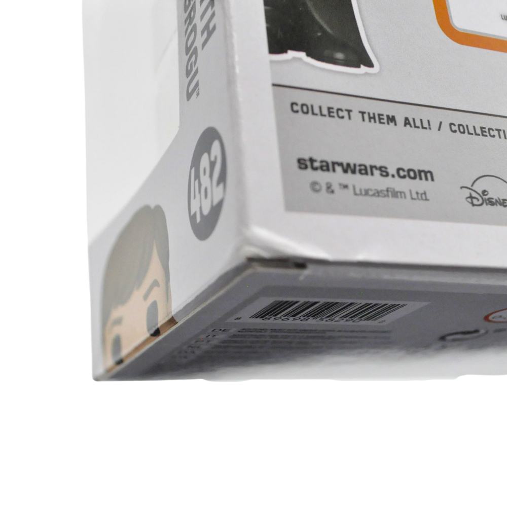 Funko Pop! Star Wars Luke Skywalker with Grogu Vinyl Figure #482 - Collectible Toy for Fans, Perfect for Display & Gifts