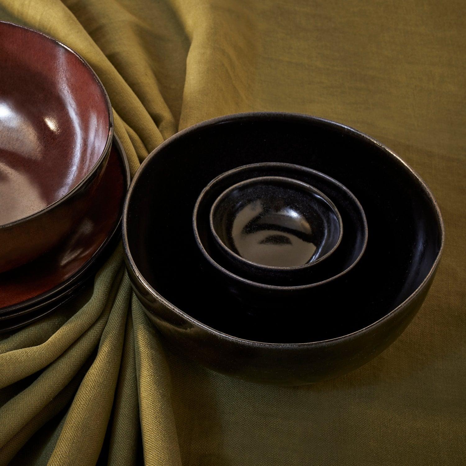 Premium Terra Sauce Bowl - Handcrafted Iron Serving Dish for Sauces, Dips & Condiments | Perfect for Dining, Entertaining & Gourmet Presentation