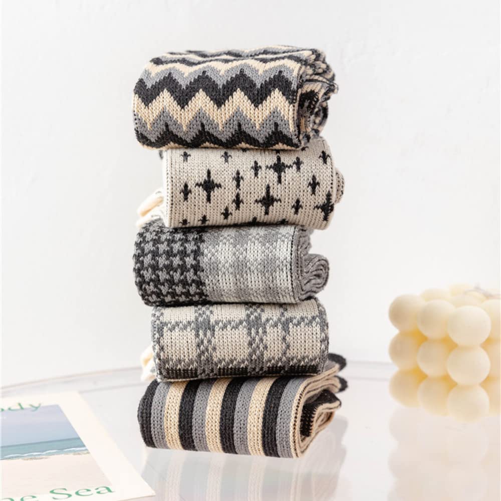 Women's Black and White Plaid Striped Crew Socks - Cotton Mid-Tube Ankle Socks for Girls & Women - Casual Comfort Socks - Perfect Gift Idea for Everyday Wear, School, Work & Outfits