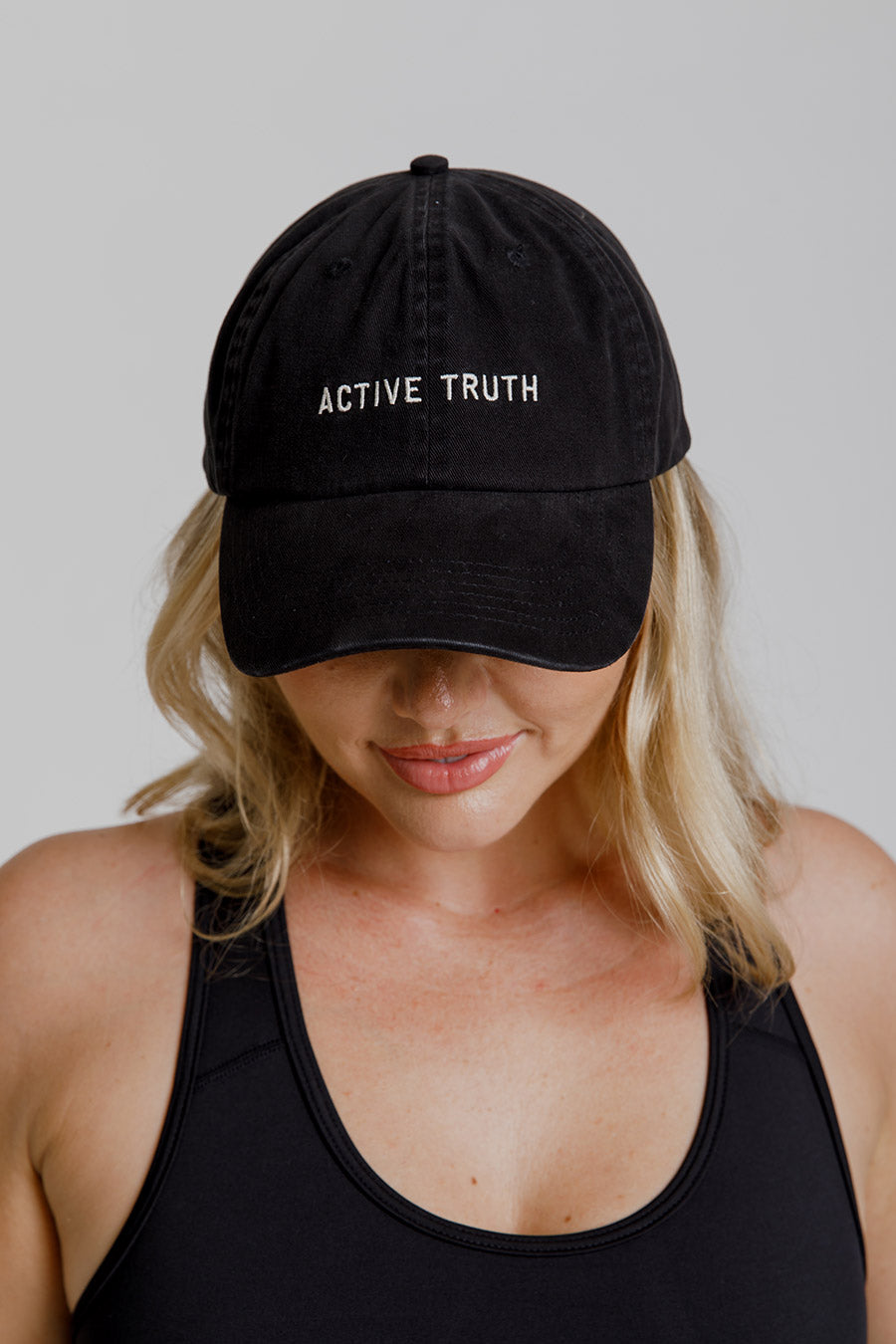 Off Duty Cap - Stylish Black & Cream Baseball Hat for Men & Women | Perfect for Casual Wear, Outdoor Activities & Sports