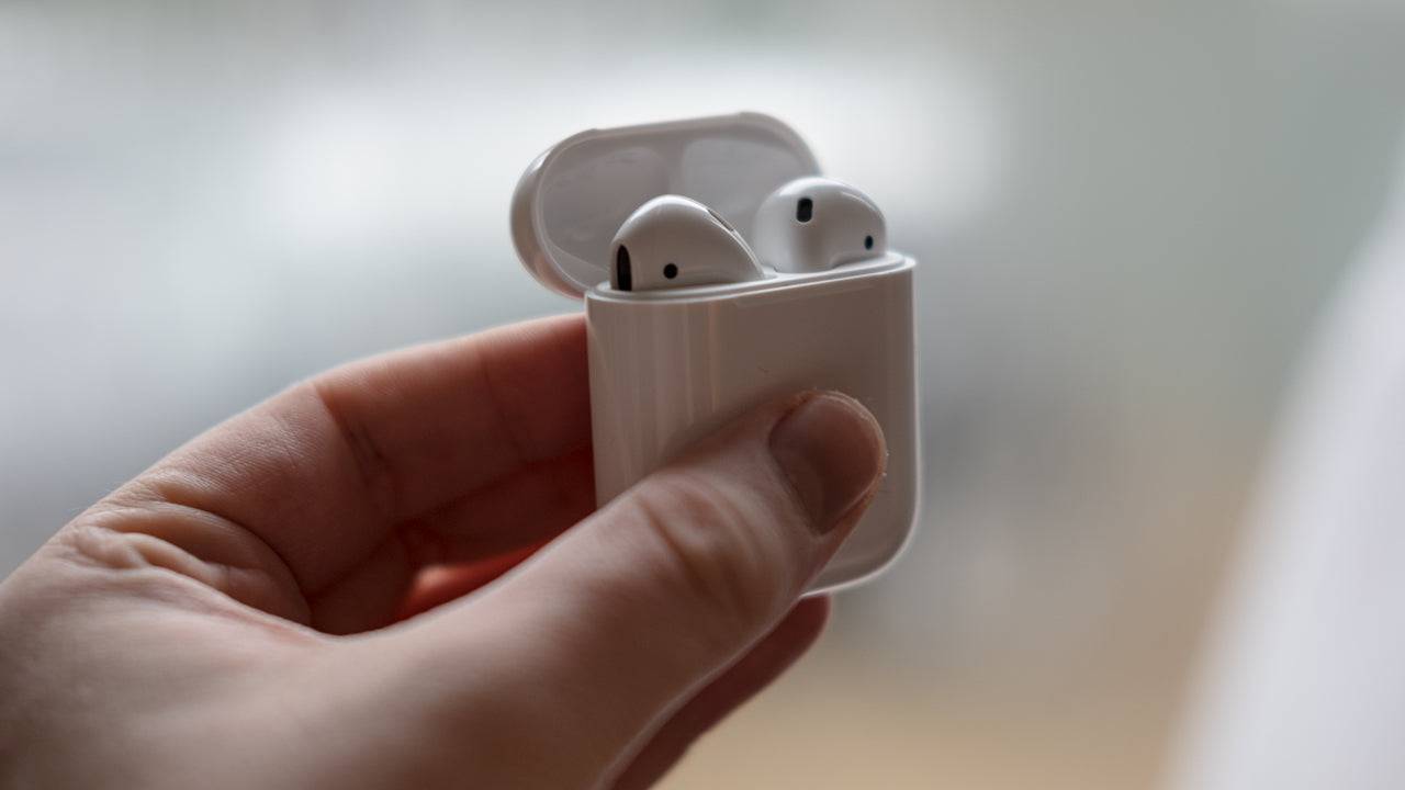 Apple AirPods Pro (2nd Gen) Wireless Bluetooth Earbuds with Active Noise Cancellation - Perfect for Gym, Commuting & Work Calls