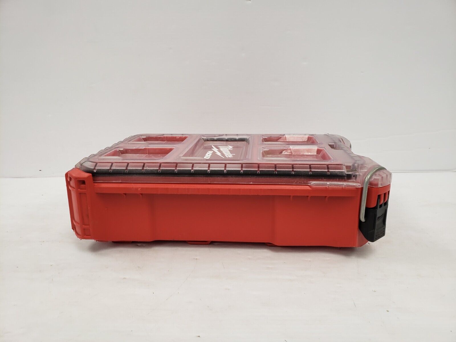 Milwaukee 48-22-8435 Heavy Duty Tool Box - Durable Storage for Tools & Equipment - Perfect for Workshops, Garages & Job Sites
