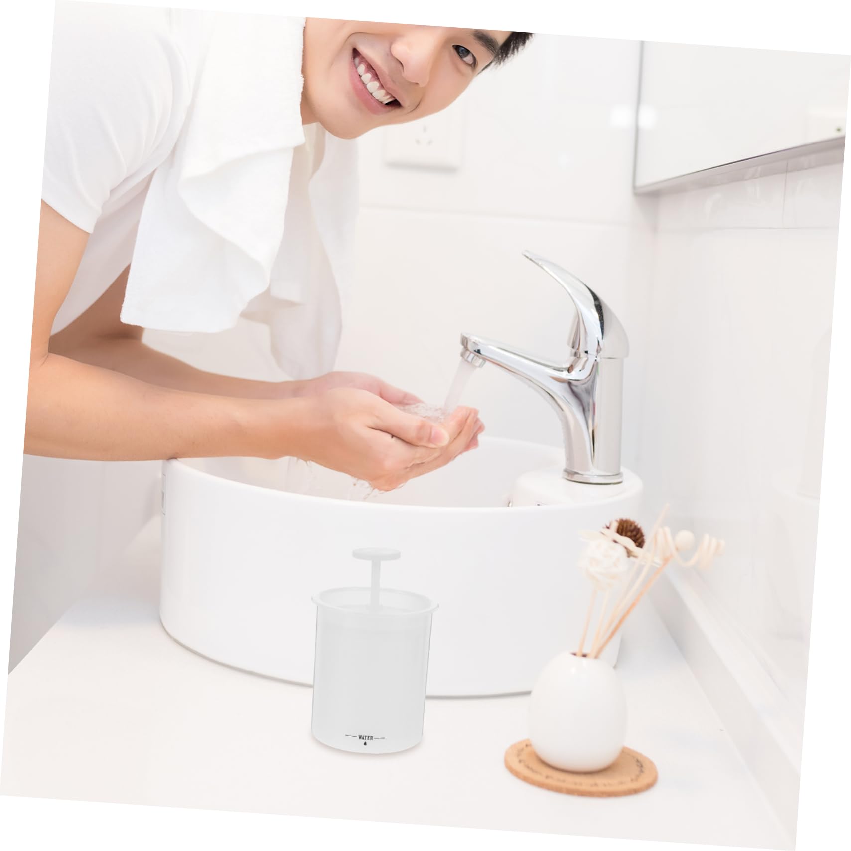 Portable Facial Foam Maker Cup - Automatic Bubble Maker for Face Washing | Travel-Friendly Face Wash Tool for Skincare Routine & Spa Days