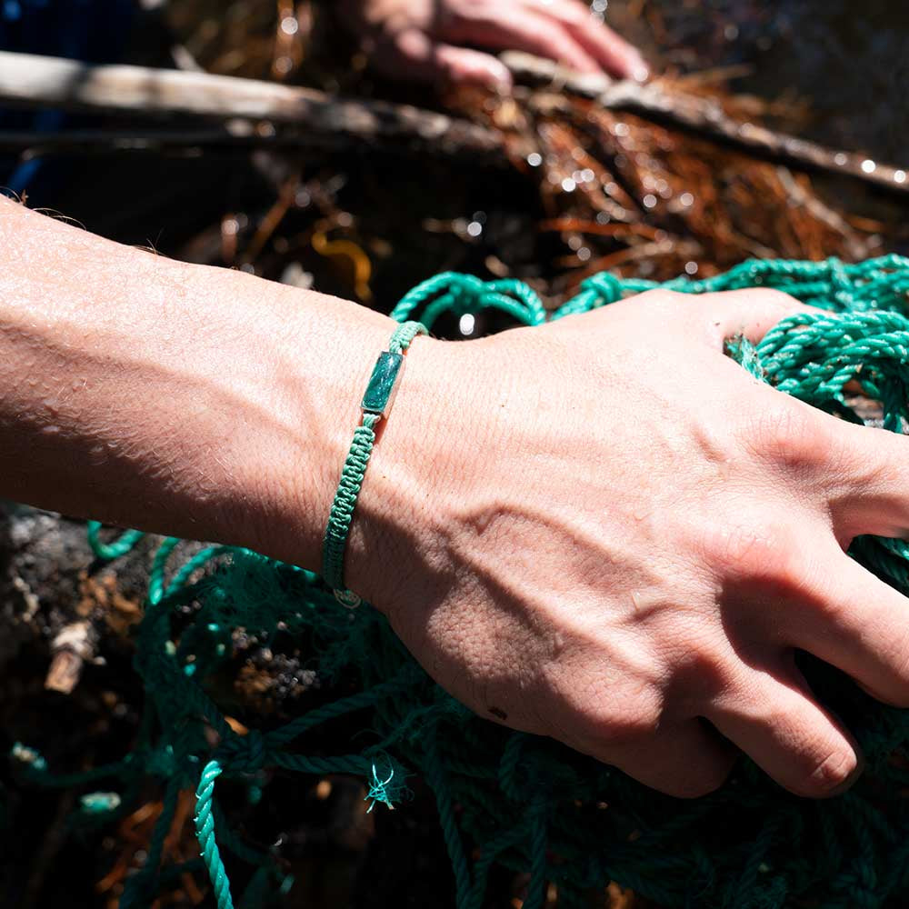 4Ocean Ghost Net Awareness Bracelet - Eco-Friendly Recycled Ocean Plastic Bracelet for Men & Women - Support Marine Conservation - Perfect for Beach Lovers & Environmental Activists