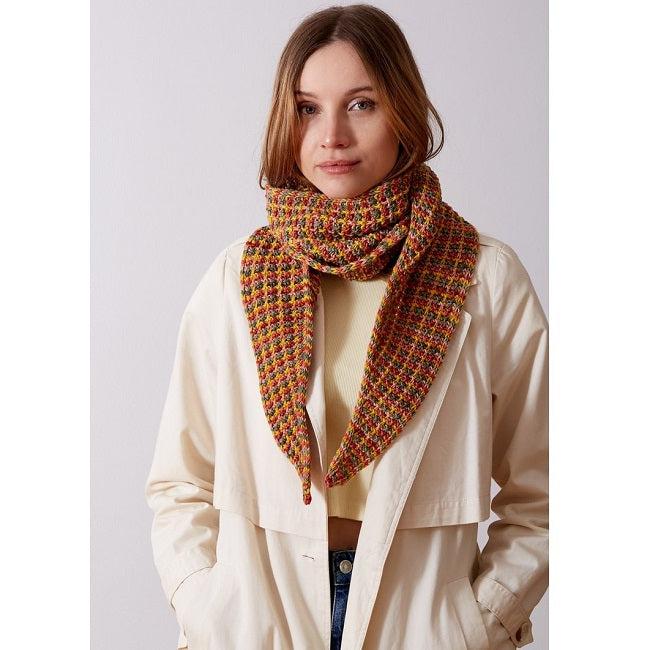 Stylish Montaj Scarf Pattern - Fashionable Winter Accessory for Women & Men - Perfect for Cold Weather, Office, and Outdoor Activities