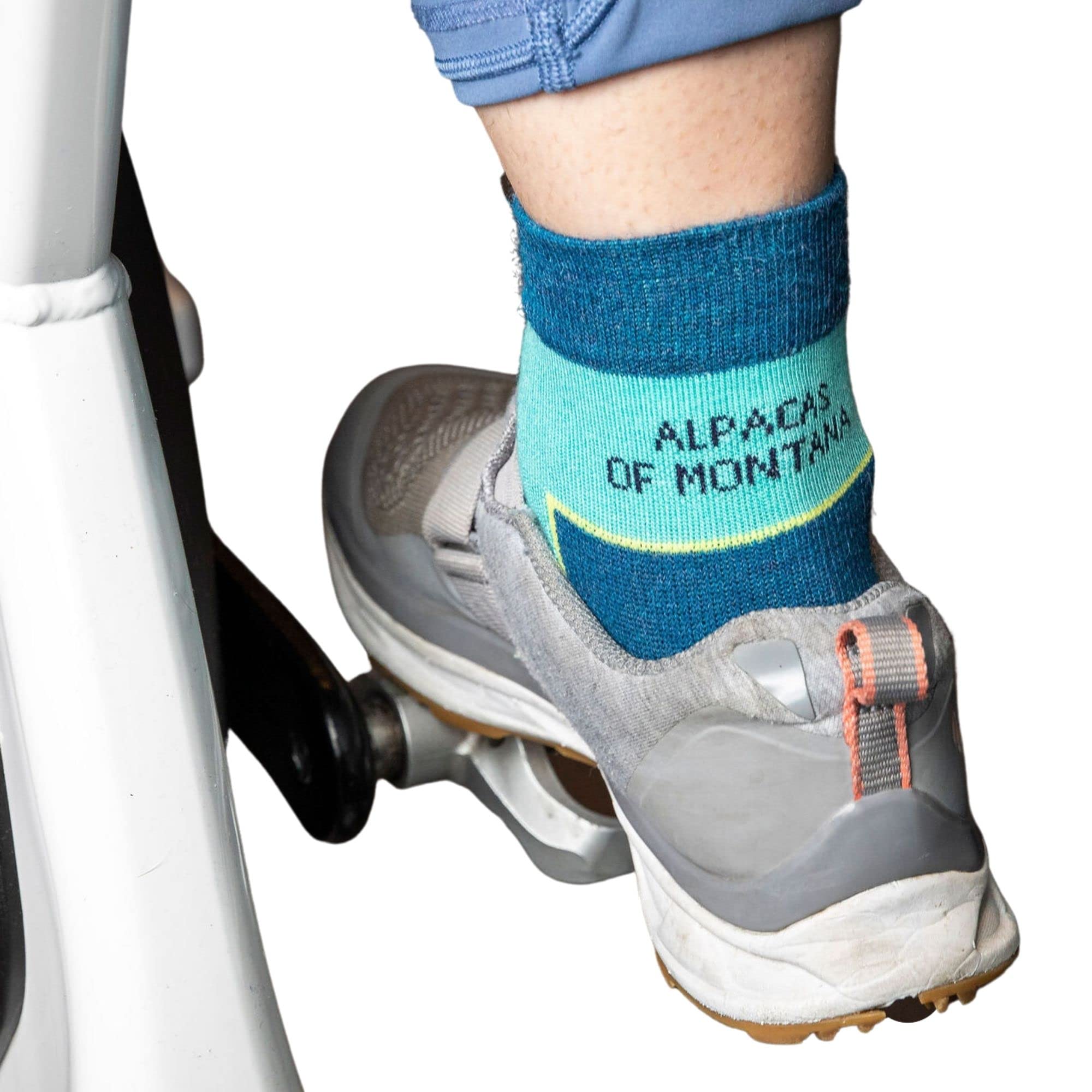 Premium Alpaca Wool Ankle Hiking Socks for Women - Moisture Wicking, Reinforced Toe & Heel with Arch Support - Perfect for Outdoor Adventures, Trekking & Camping