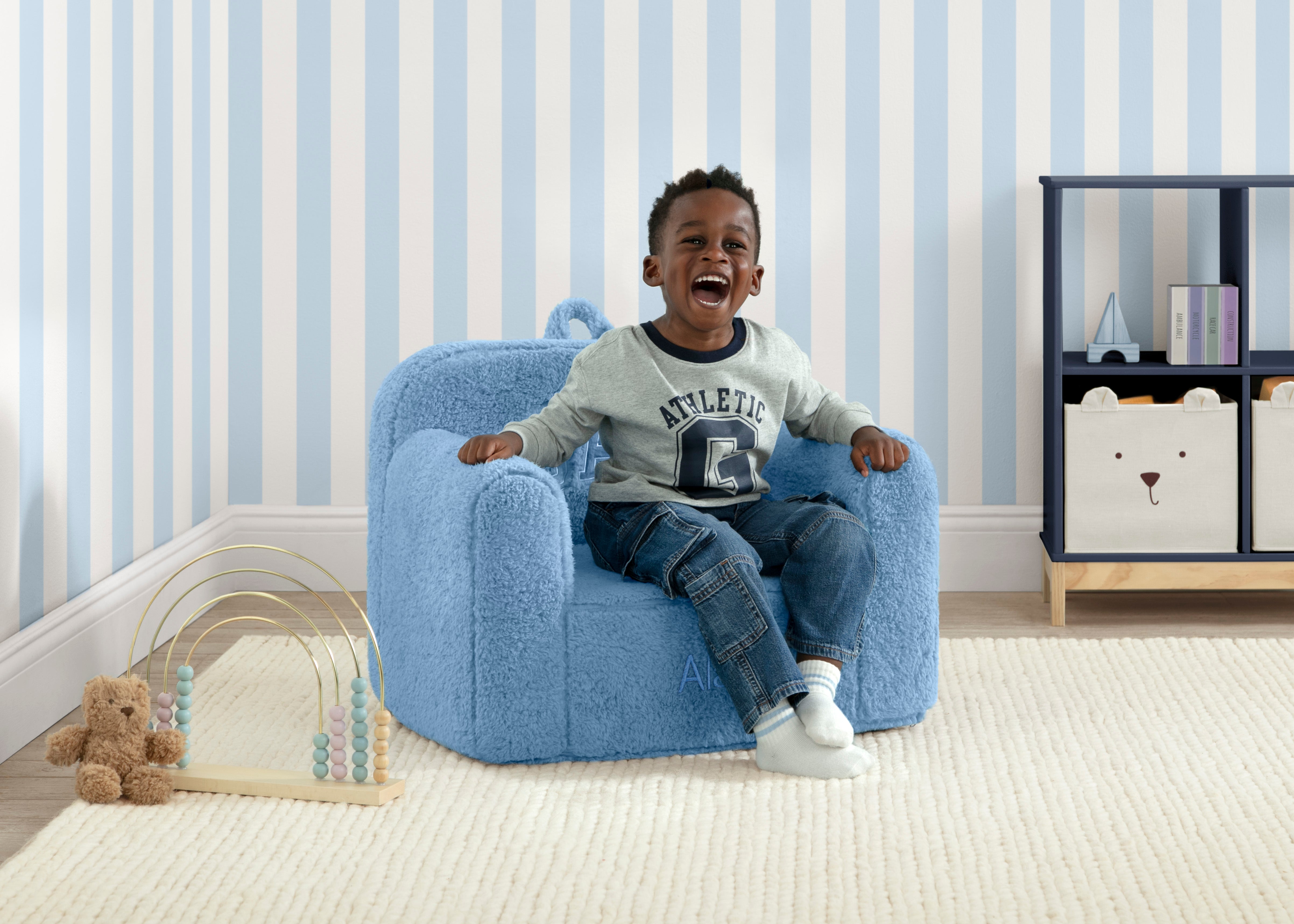 Personalized BabyGap Sherpa Chair - Cozy & Custom Kids' Seat for Nursery, Bedroom, or Playroom - Perfect for Reading, Relaxing & Snuggling