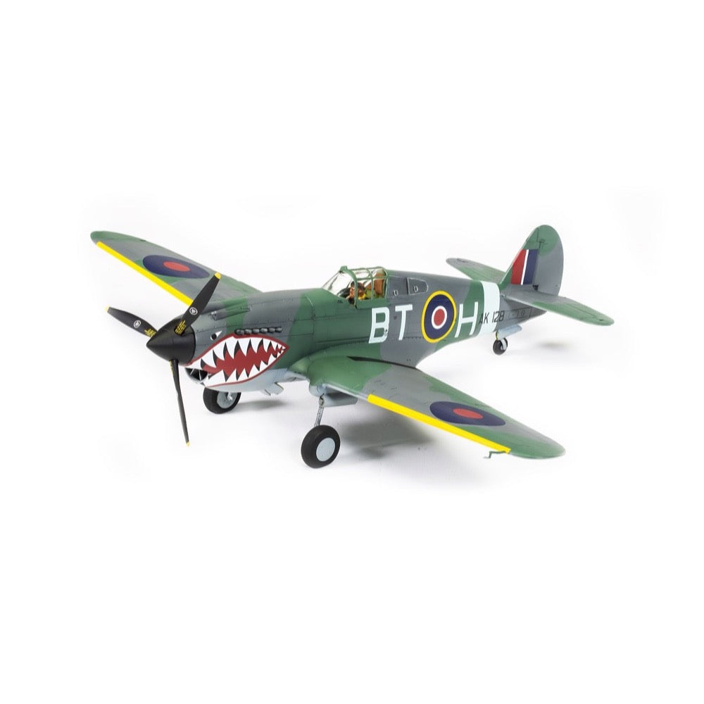 Airfix 05133A 1/48 Scale Curtiss Tomahawk Mk.II WWII Fighter Aircraft Model Kit - Perfect for Collectors, Hobbyists & Historical Aviation Enthusiasts