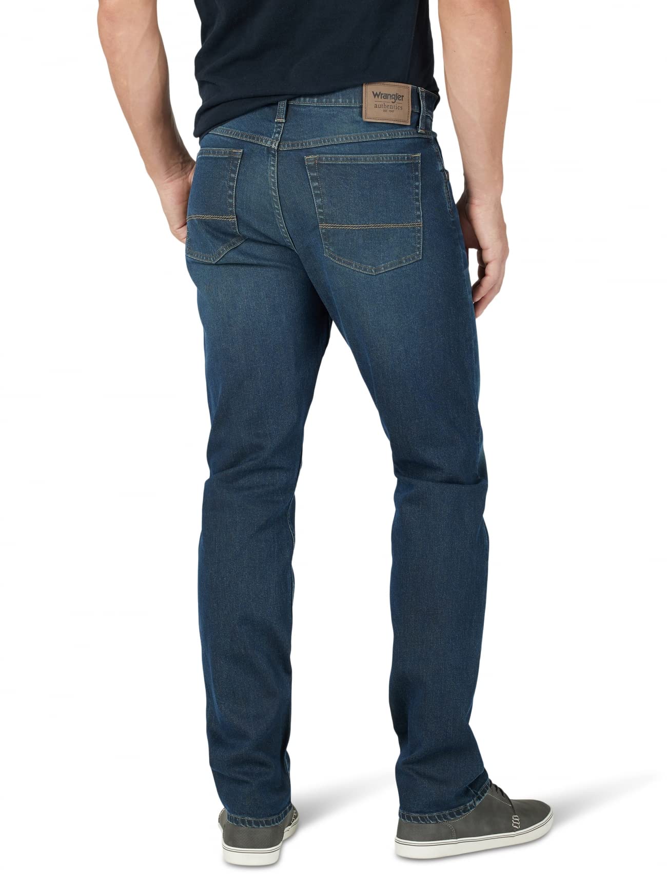 Wrangler Authentics Men's Athletic Fit Stretch Jean - Comfortable & Durable Denim Pants for Work, Casual Wear & Outdoor Activities