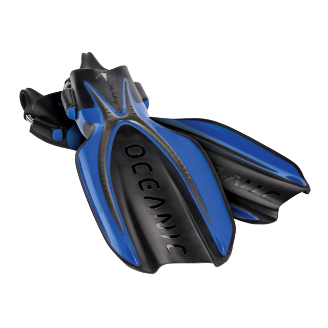 Premium Oceanic Manta Ray Swim Fins - Lightweight Diving Flippers for Snorkeling, Scuba & Free Diving - Perfect for Underwater Exploration & Marine Life Observation