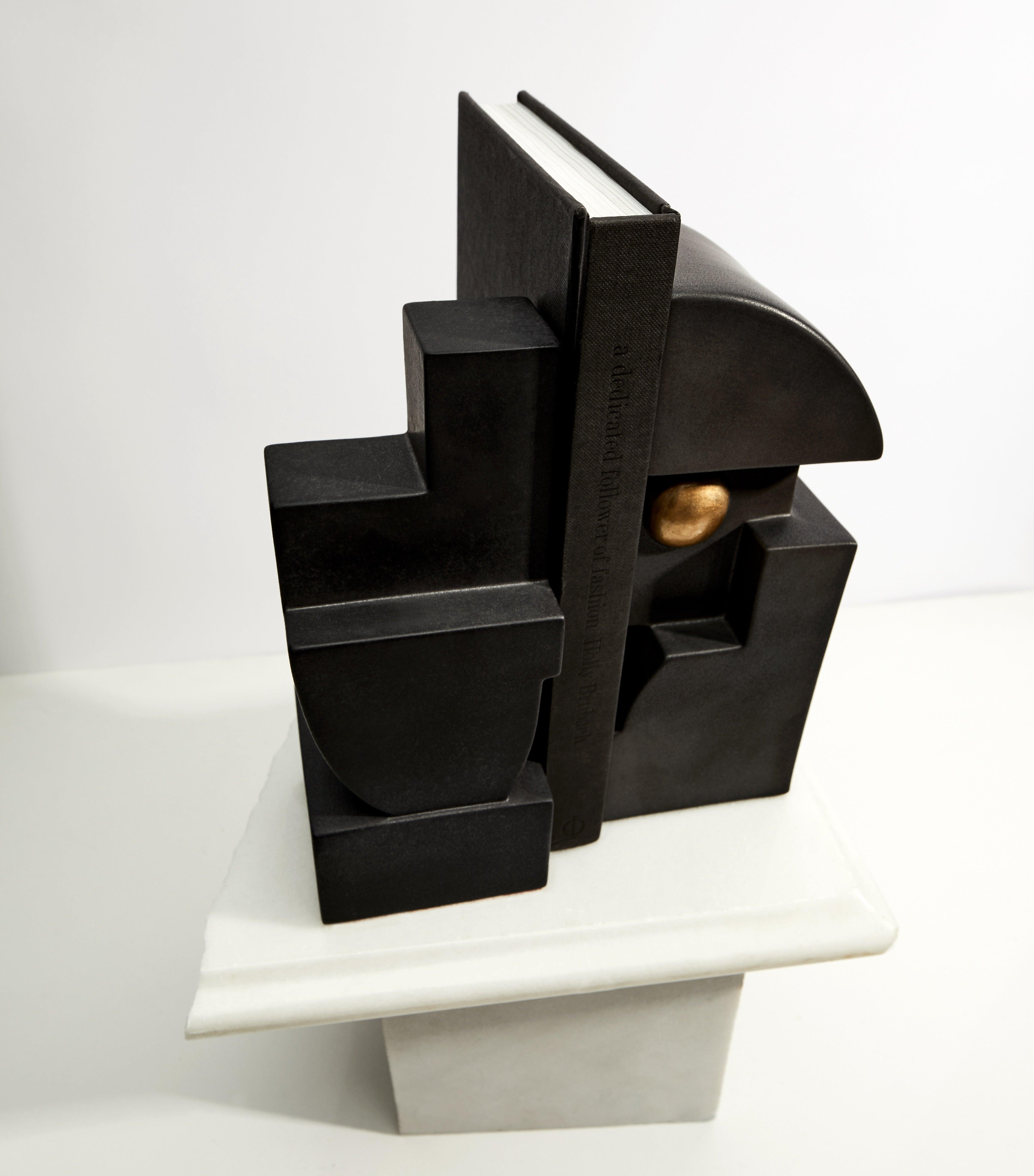 Cubisme Bookend Set of 2 - Modern Geometric Bookends for Home Office & Library Decor - Perfect for Organizing Books, Albums, and Decorative Display