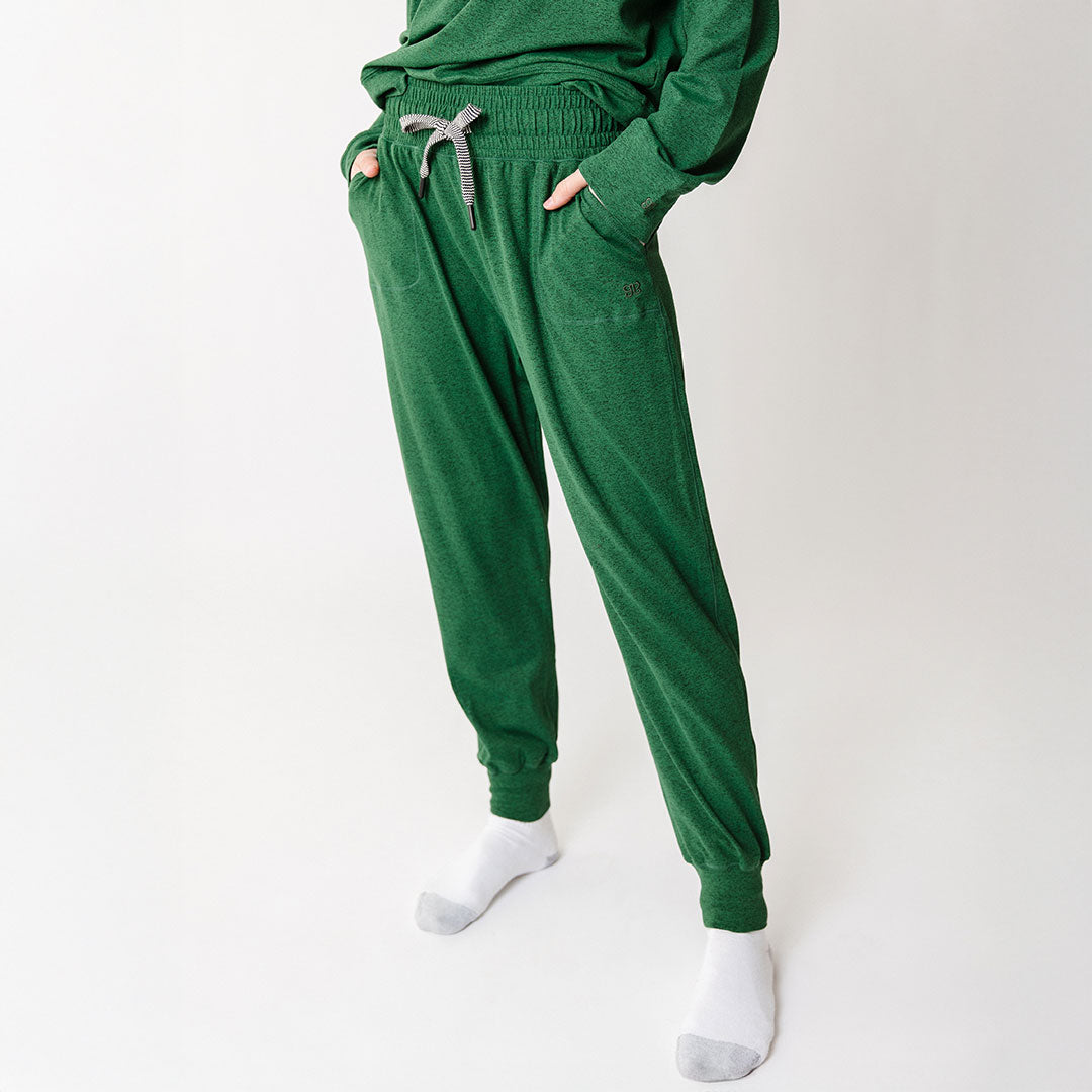 Comfortable Carry On Joggers for Men & Women - Lightweight Travel Pants with Pockets - Perfect for Airplane, Gym, and Casual Wear