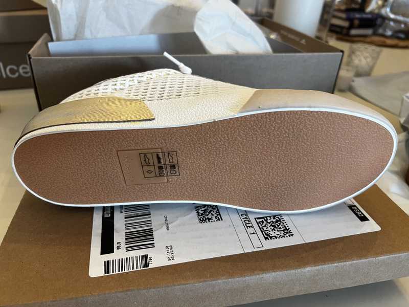 ZINA SNEAKERS BONE GOLD WOVEN - Comfortable Women's Casual Shoes for Walking, Running & Gym - Fashion Sneakers for Everyday Wear