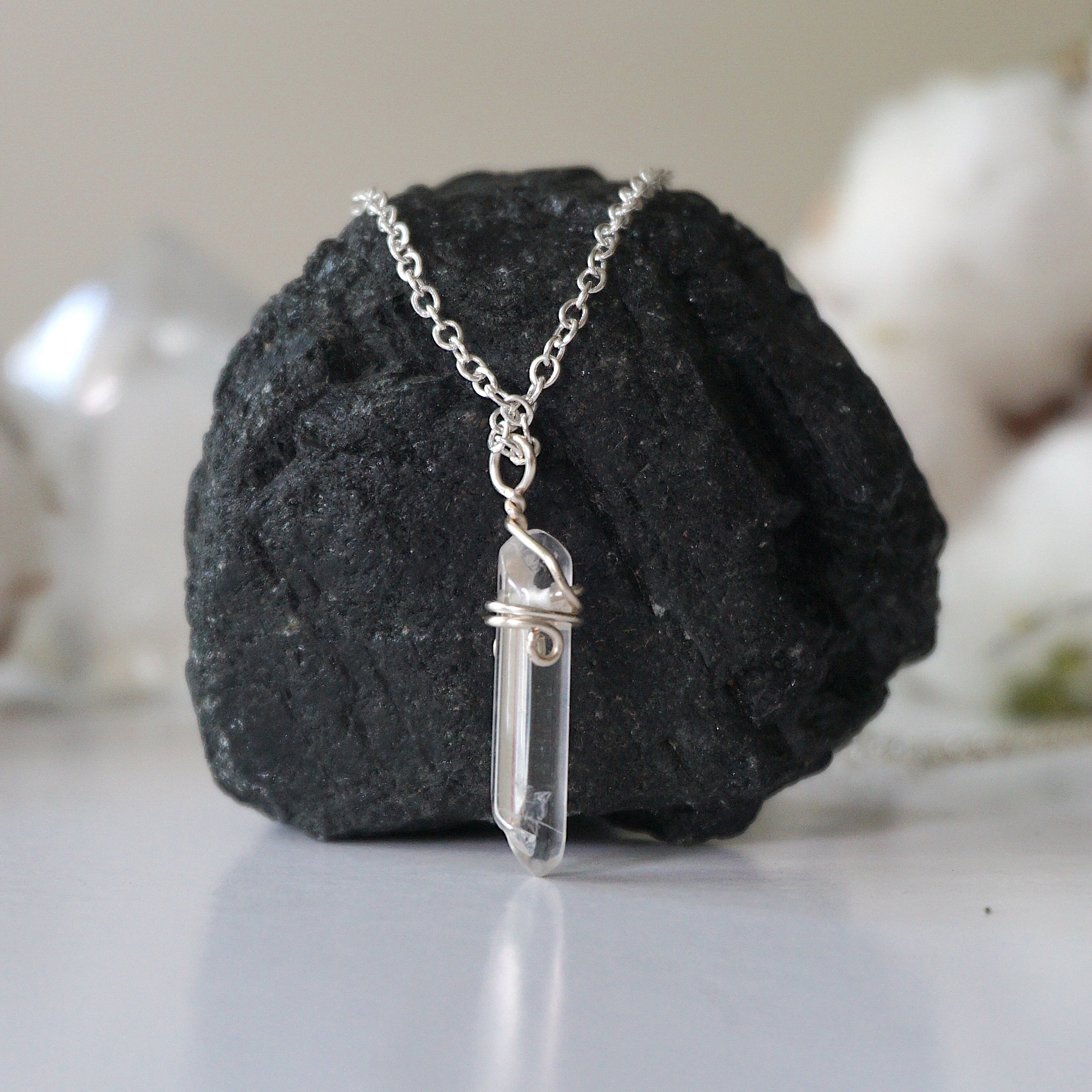 Clear Quartz Point Pendant Necklace - Silver Plated Crystal Healing Jewelry for Meditation, Chakra Balancing & Spiritual Protection