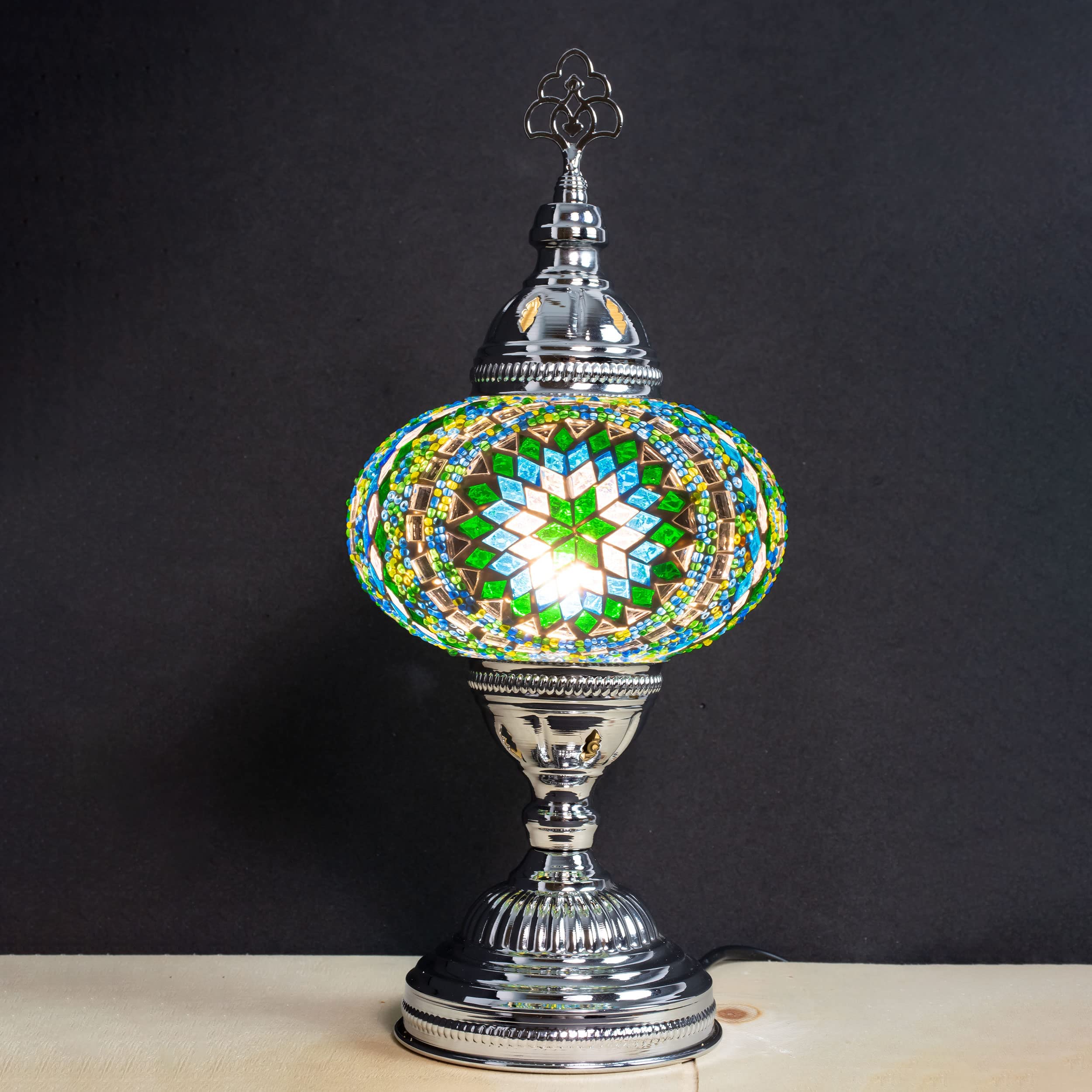 MOZAIST Turkish Mosaic Table Lamp - Moroccan Stained Glass Decorative Lighting with Chrome Finish, E12 Socket & US Plug for Bedroom, Living Room, Study - Romantic Ambiance Light Green Home Decor