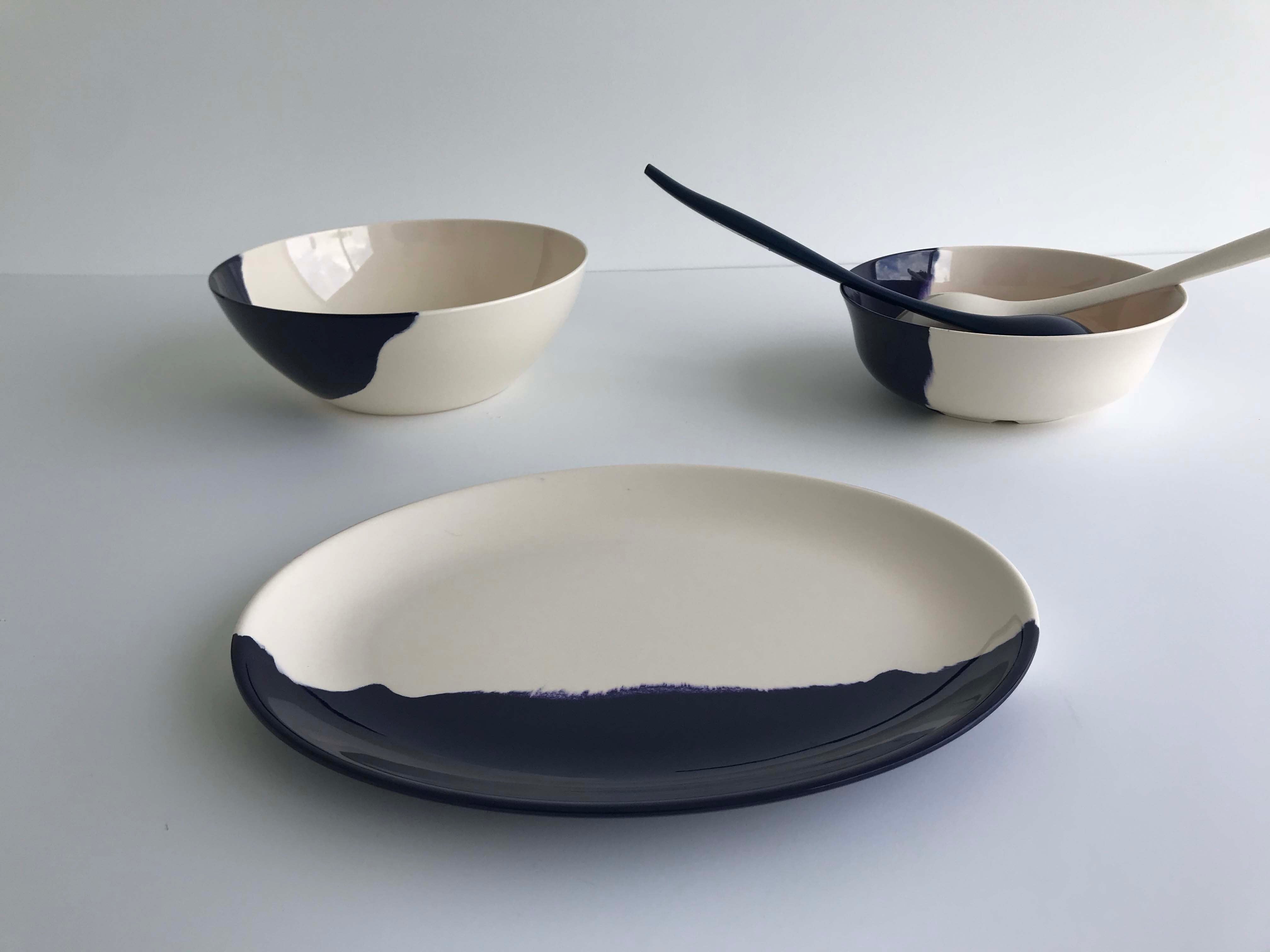 Premium 1/2 & 1/2 Melamine Bowls Set of 4 - Ivory & Navy Color Mix - Durable Dishwasher Safe Dinnerware by Thomas Fuchs Creative - Perfect for Outdoor Dining, Picnics & Party Serving