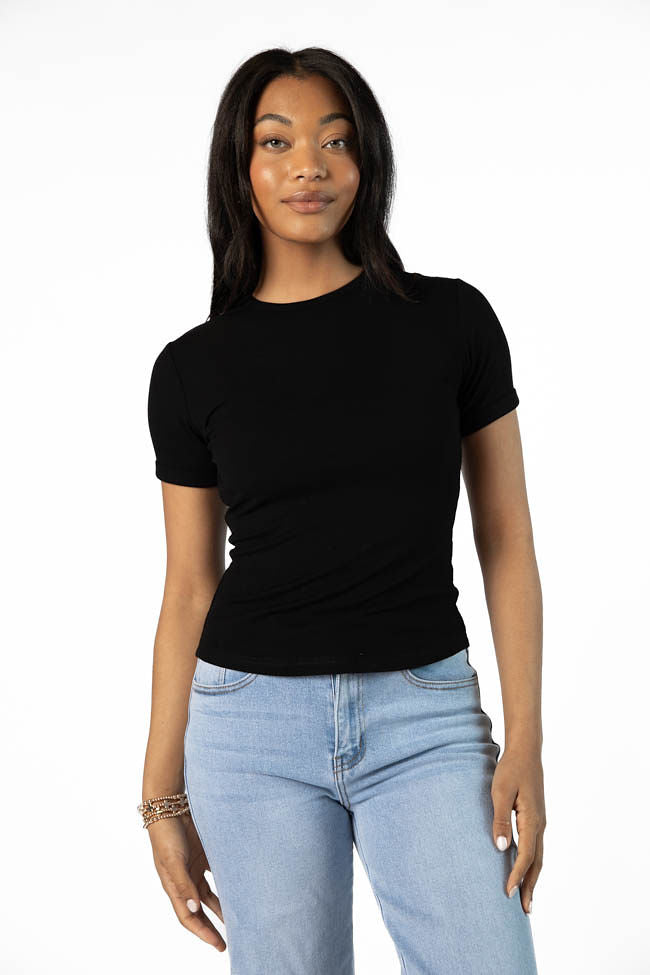 Everyday Essential Black Ribbed Crew Neck Tee for Men & Women - Soft Cotton Casual T-Shirt - Perfect for Work, Gym, and Weekend Outfits